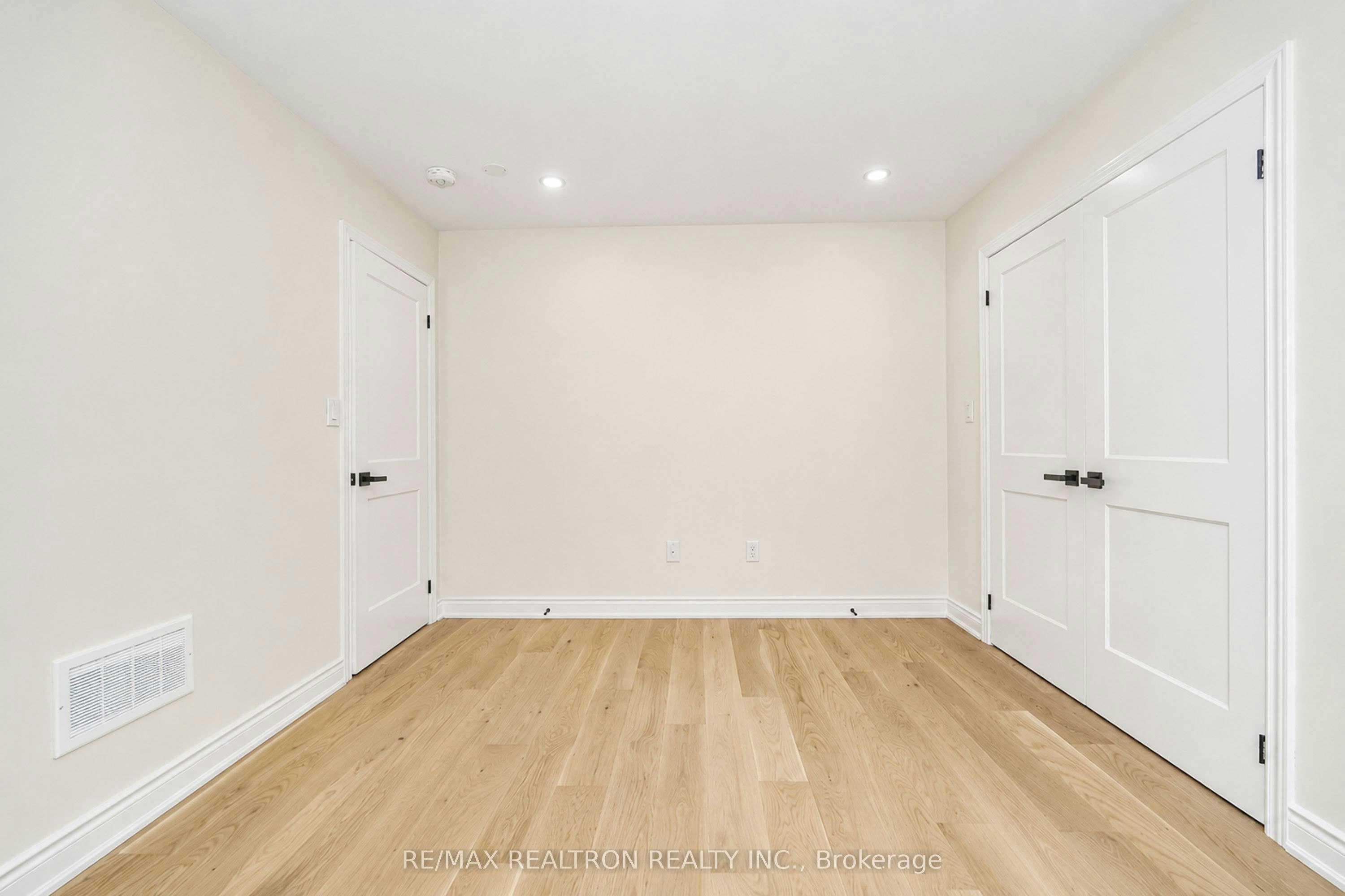 2544 Bandsman Crescent, Oshawa, ON, L1L 0M2 - 15