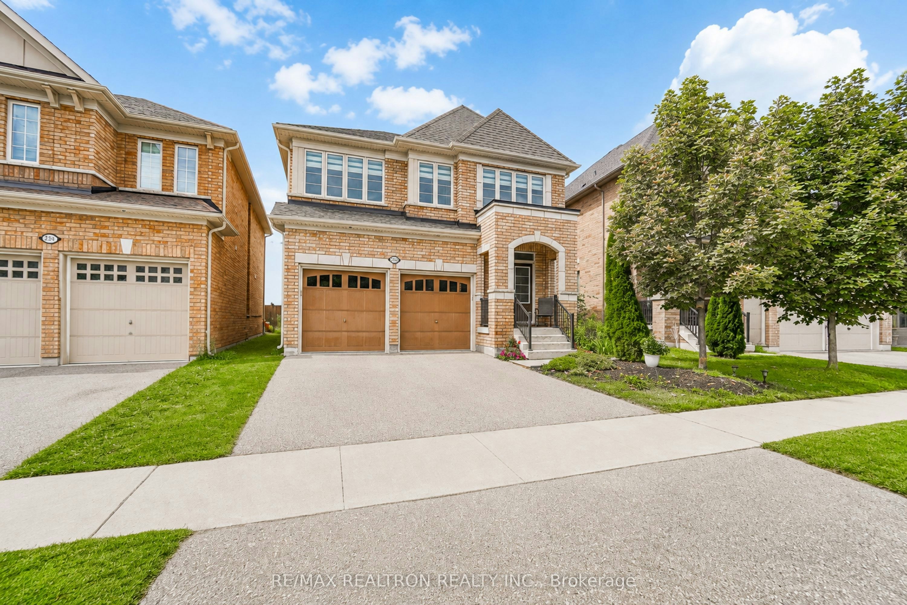 2544 Bandsman Crescent, Oshawa, ON, L1L 0M2 - 3