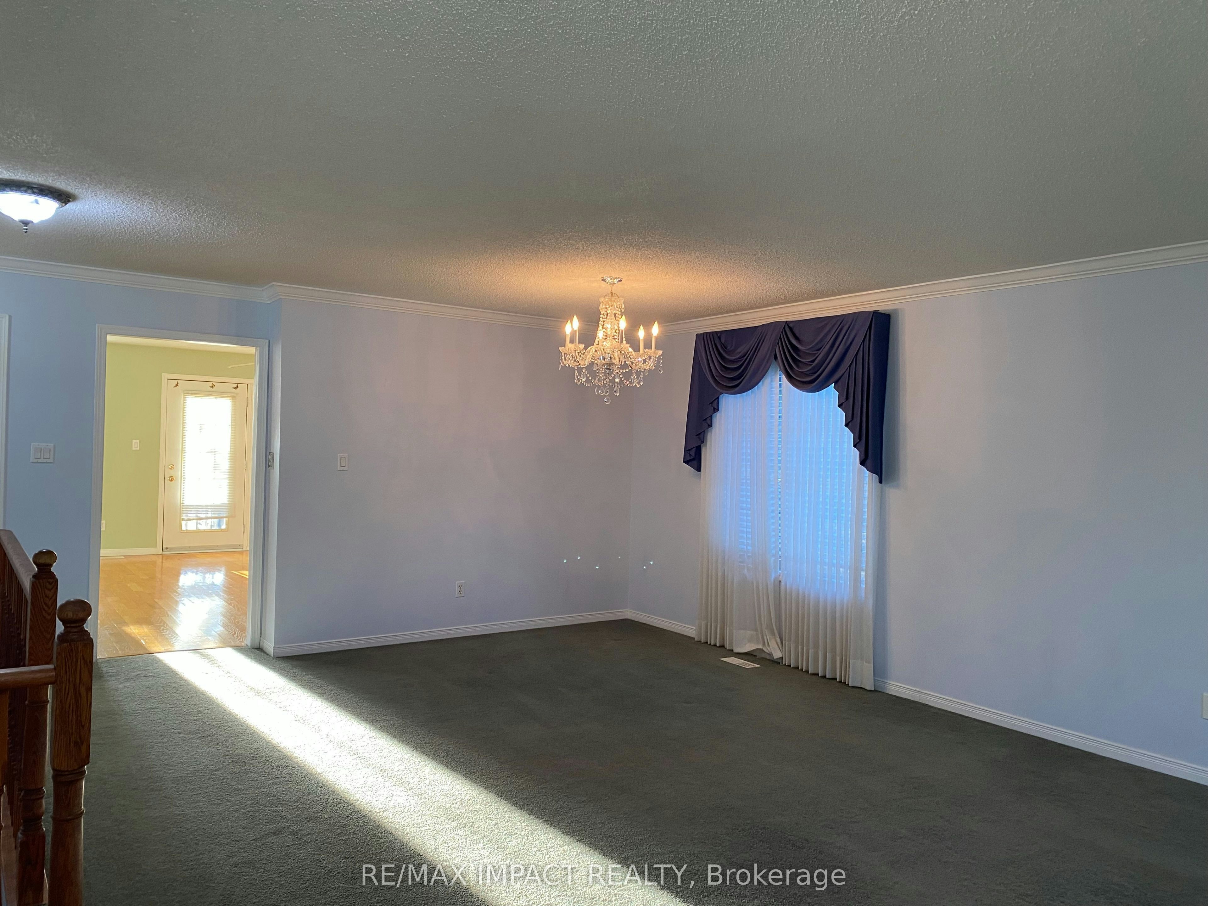 MAIN-1452 Greenvalley Trail, Oshawa, ON, L1K 2N6 - 3