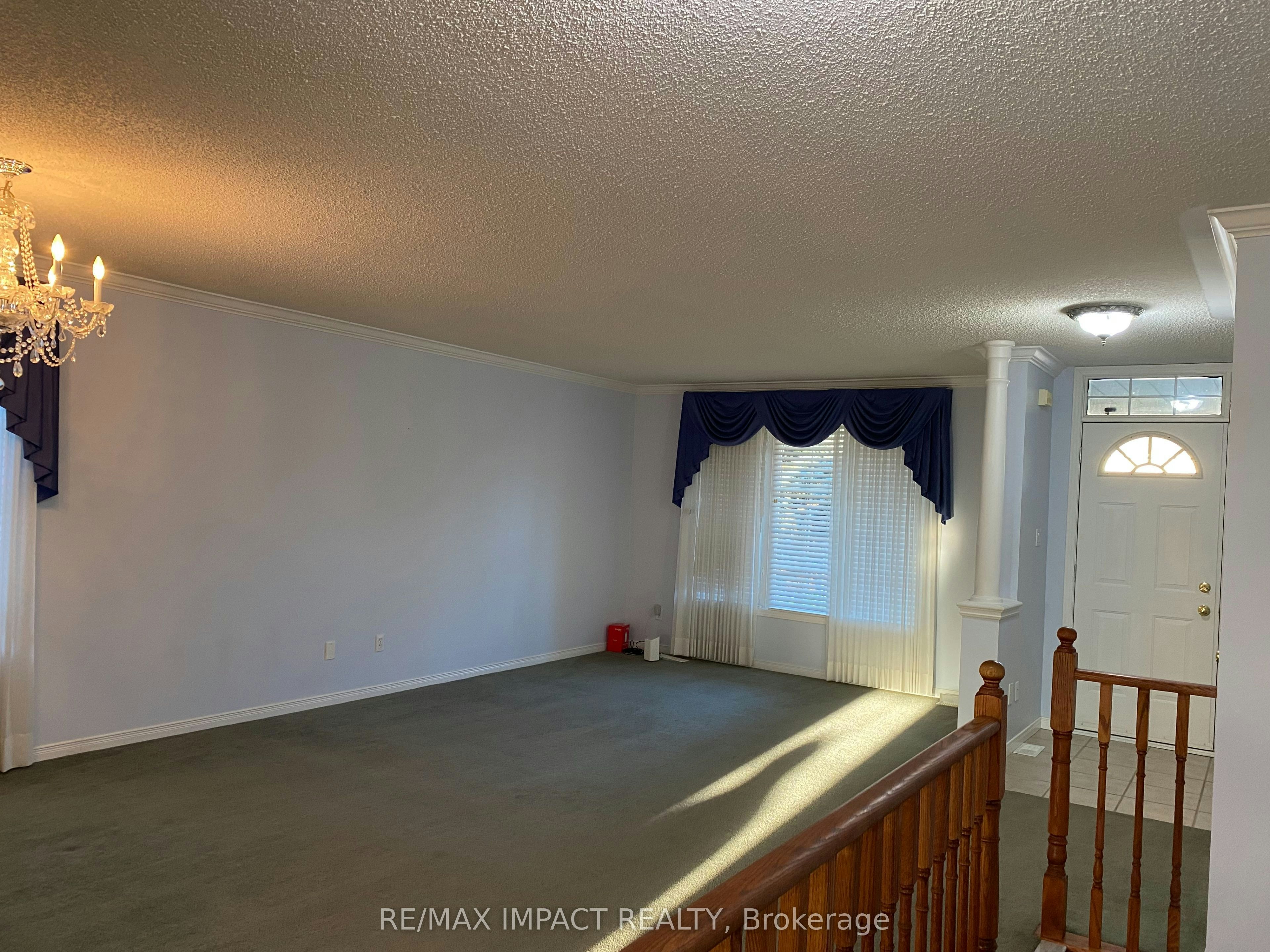 MAIN-1452 Greenvalley Trail, Oshawa, ON, L1K 2N6 - 2