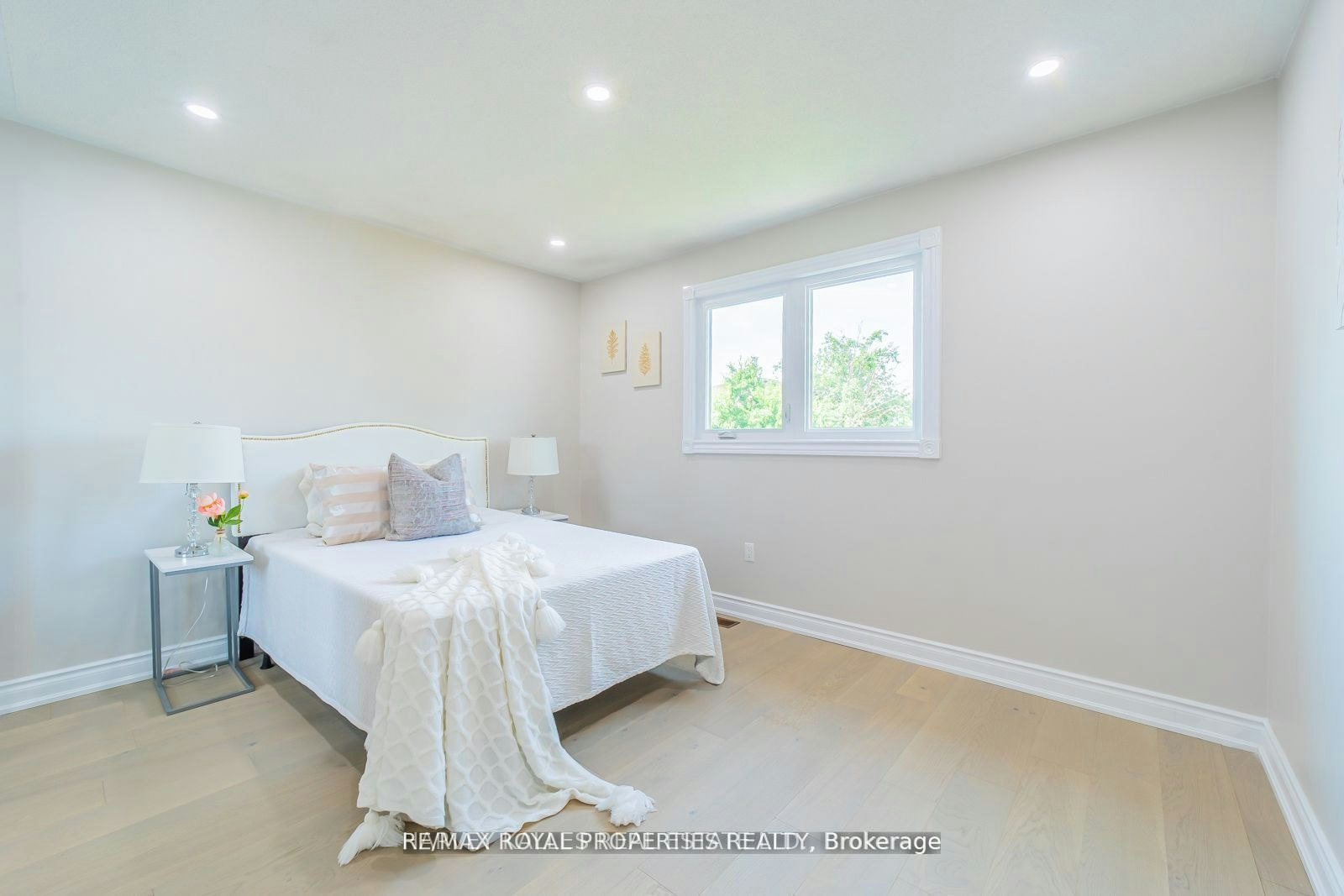 1639 Middleton Street S, Pickering, ON, L1X 2L5 - 24