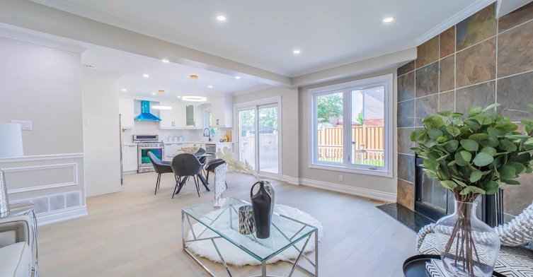 1639 Middleton Street S, Pickering, ON, L1X 2L5 - 9