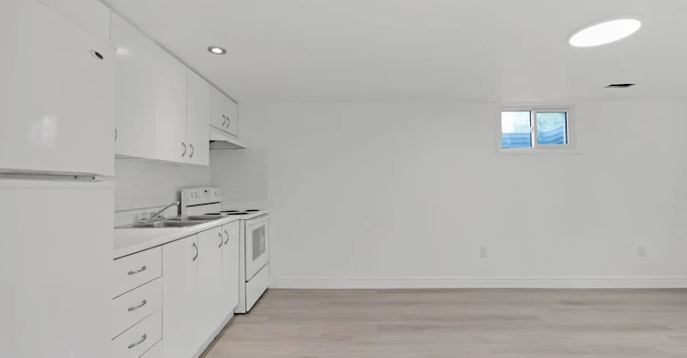 Basement-120 Bell Drive, Whitby, ON, L1N 2T2 - 9