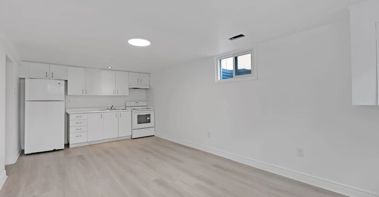 Basement-120 Bell Drive, Whitby, ON, L1N 2T2 - 8