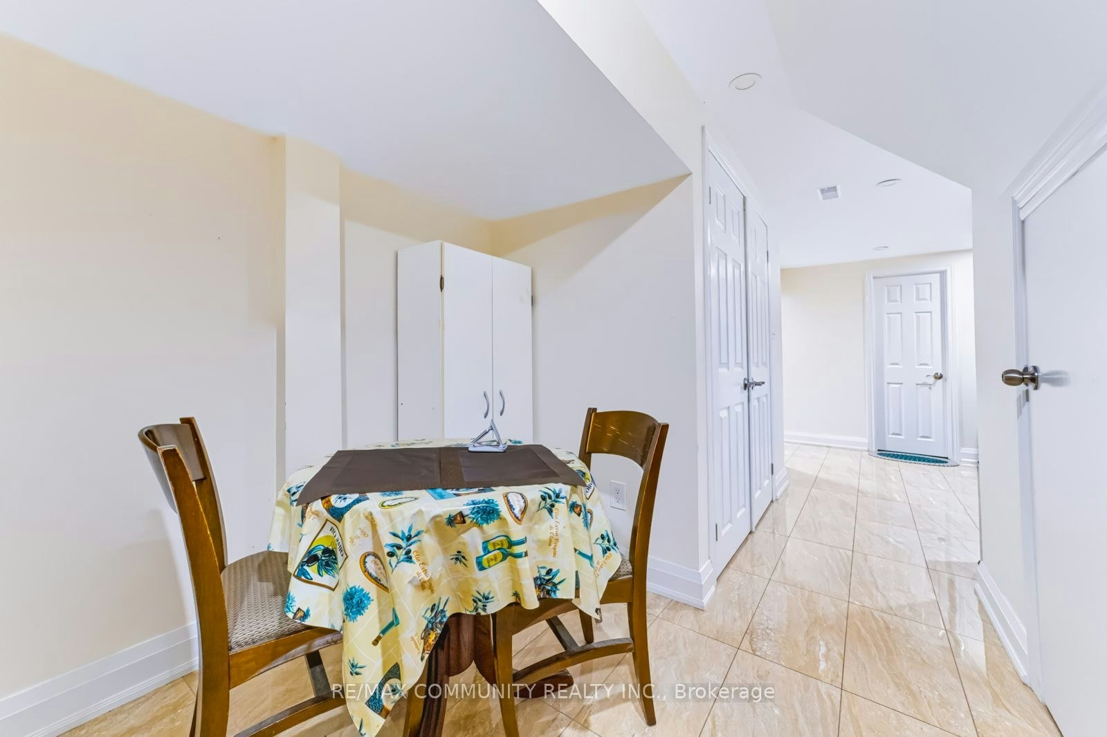 B2-238 Orton Park Road, Toronto, ON, M1G 3H4 - 4