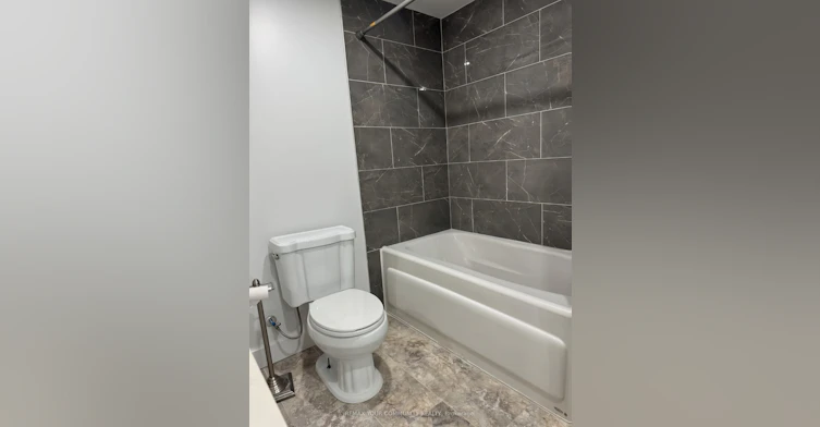 Bsmt-533 Gardenview Square, Pickering, ON, L1V 4R7 - 8