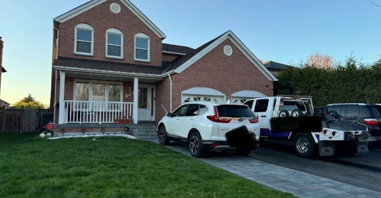 Bsmt-533 Gardenview Square, Pickering, ON, L1V 4R7