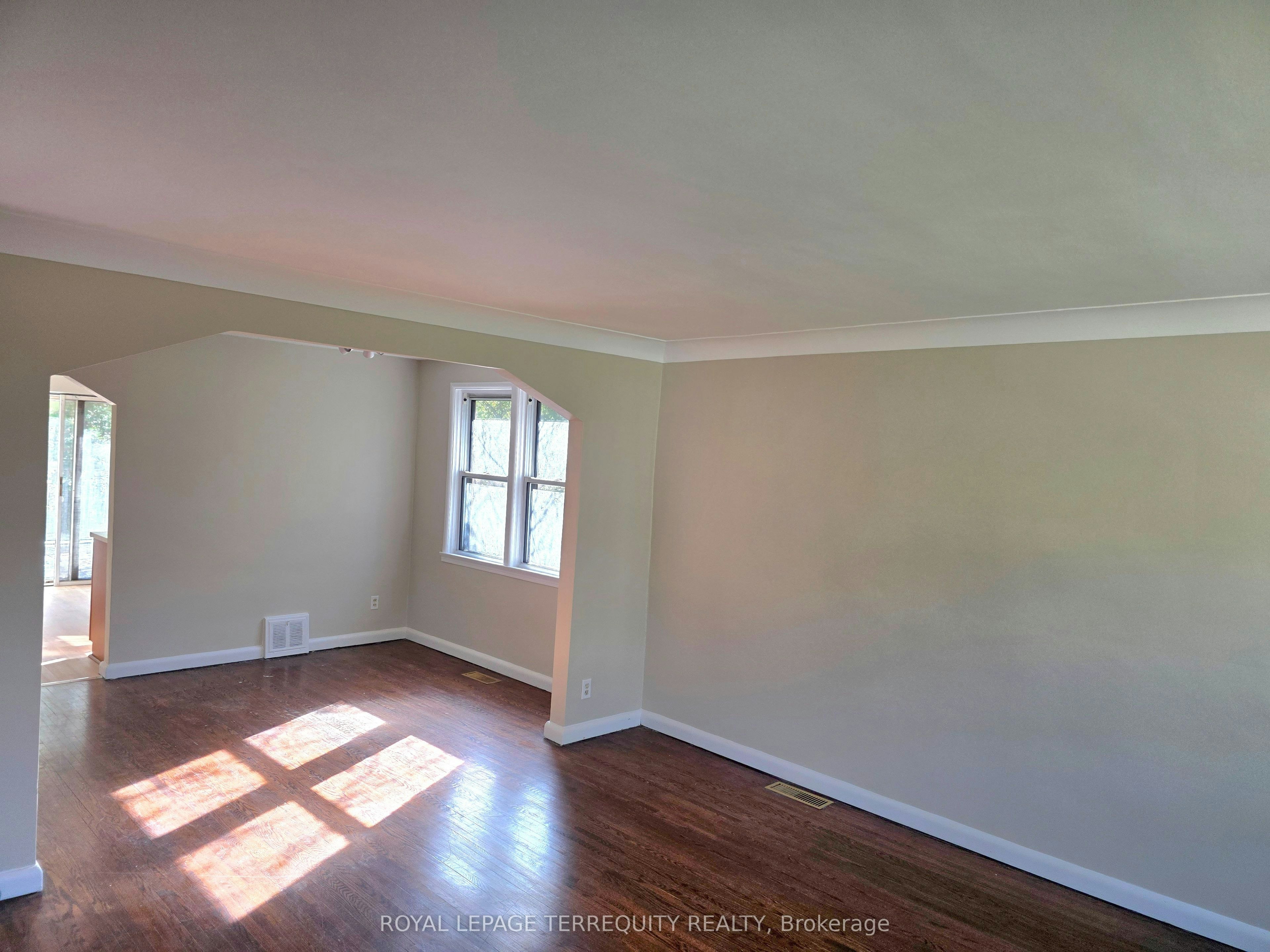 107 Cliffcrest Drive, Toronto, ON, M1M 2K1 - 10