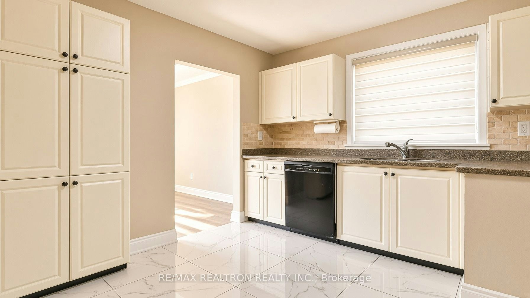 Upper-26 Nuffield Drive, Toronto, ON, M1E 1H4 - 2