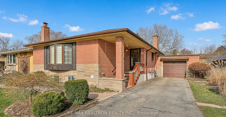 Upper-26 Nuffield Drive, Toronto, ON, M1E 1H4