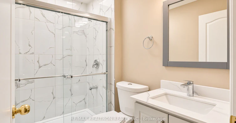 Upper-26 Nuffield Drive, Toronto, ON, M1E 1H4 - 10
