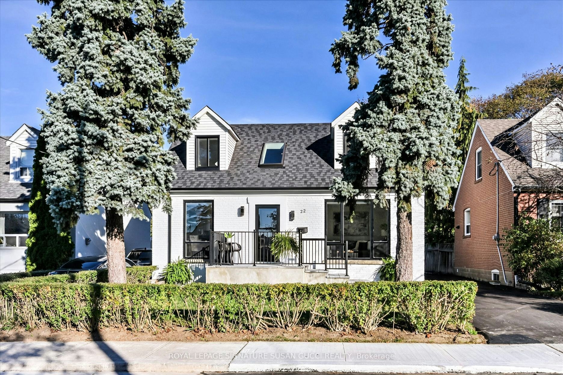 22 Holland Avenue, Toronto, ON, M4B 2C5