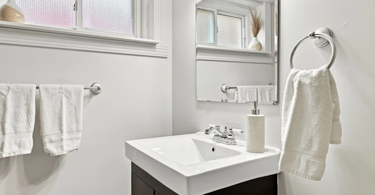 172 Central Park Boulevard S, Oshawa, ON, L1H 5W7 - 8