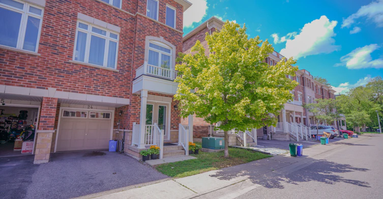 24-1299 Glenanna Road, Pickering, ON, L1V 0C9