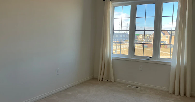 2448 Equestrian Crescent, Oshawa, ON, L1H 7K4 - 13