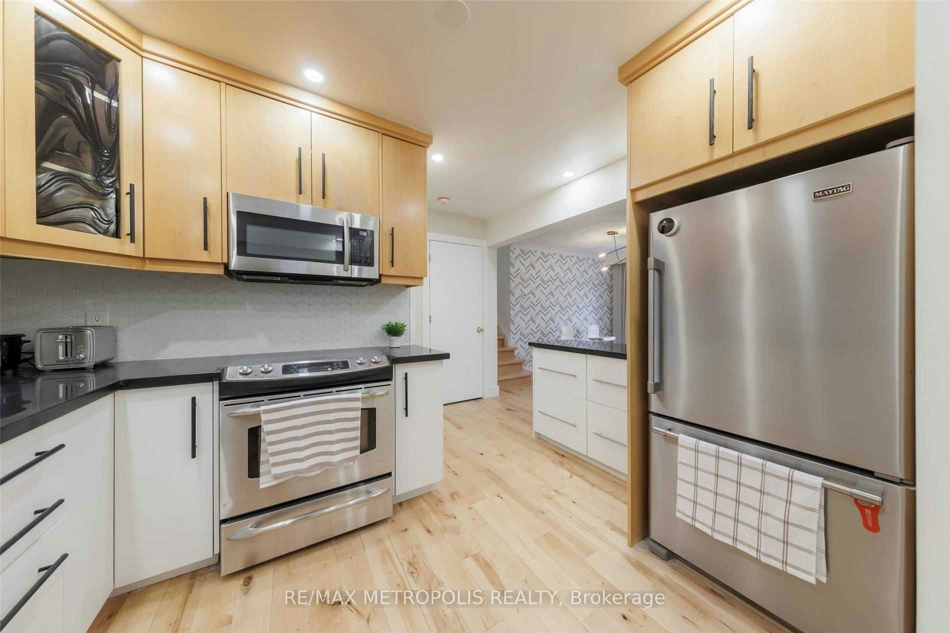 Main-21 Hills Road, Ajax, ON, L1S 2W2 - 8
