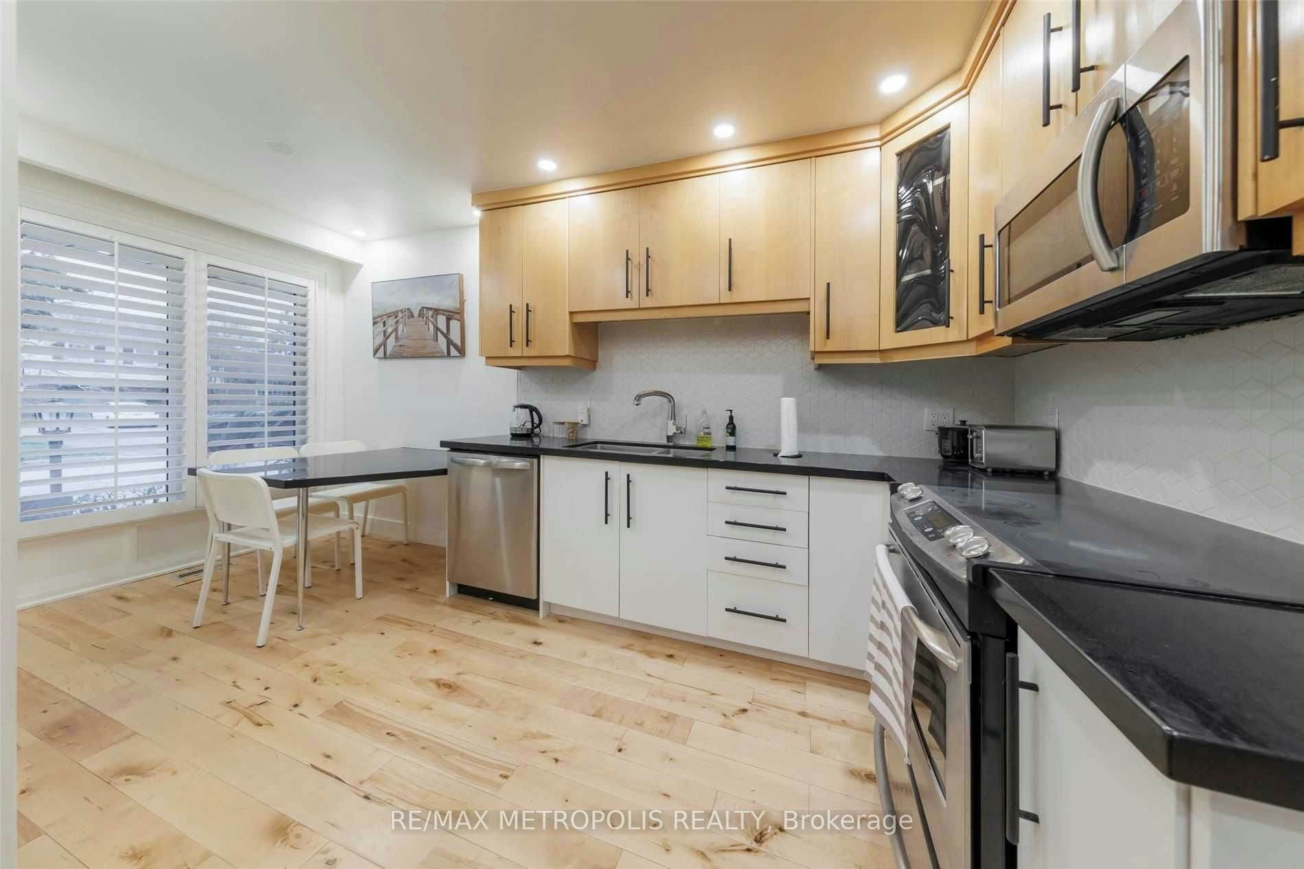 Main-21 Hills Road, Ajax, ON, L1S 2W2 - 6