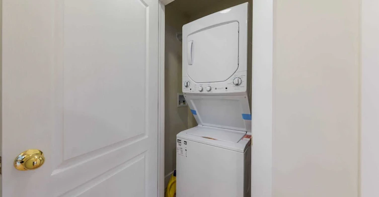Main-21 Hills Road, Ajax, ON, L1S 2W2 - 9