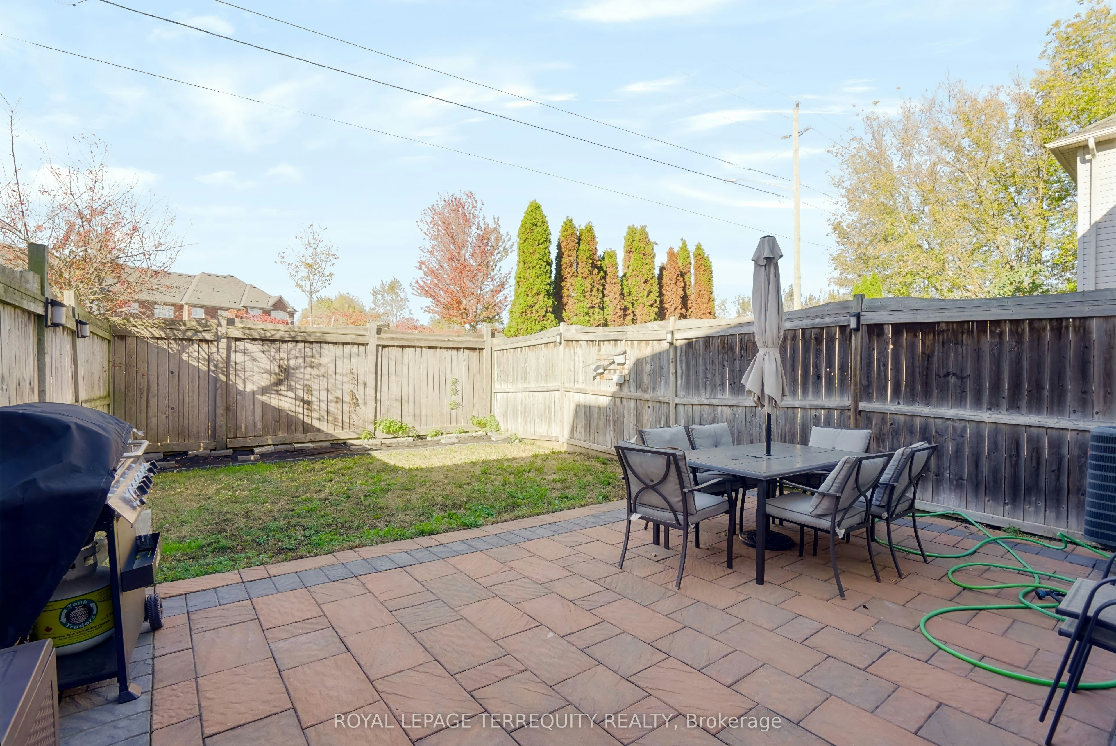 19-253 Sprucewood Crescent W, Clarington, ON, L1C 0G6 - 19