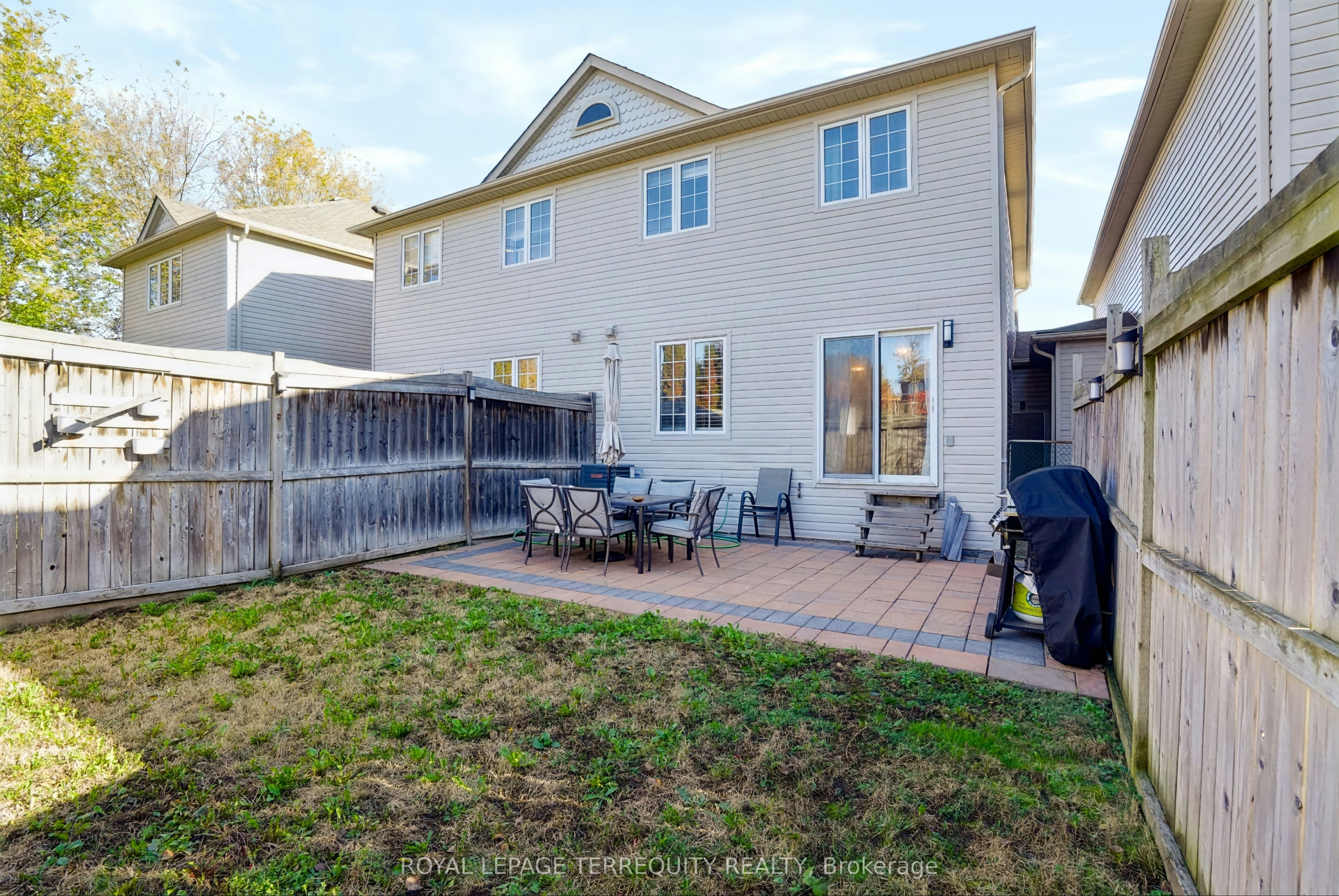 19-253 Sprucewood Crescent W, Clarington, ON, L1C 0G6 - 23