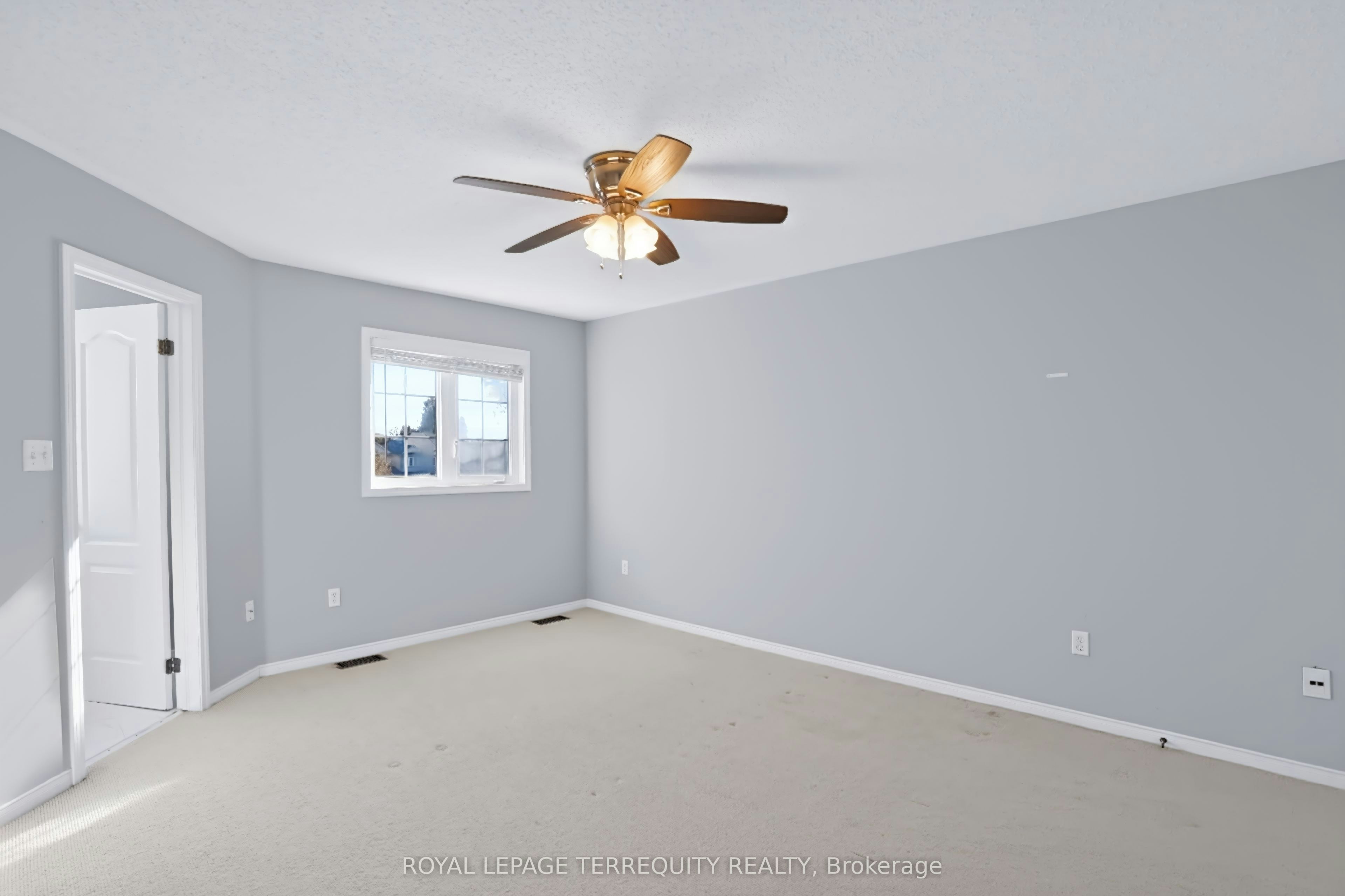 19-253 Sprucewood Crescent W, Clarington, ON, L1C 0G6 - 36