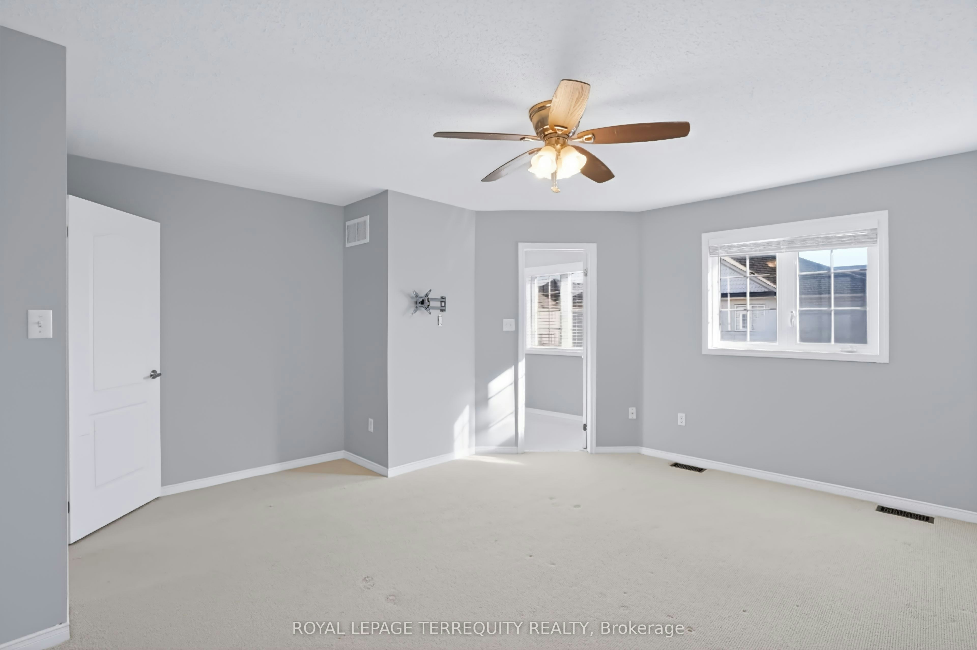19-253 Sprucewood Crescent W, Clarington, ON, L1C 0G6 - 40