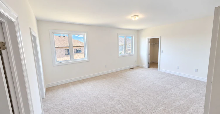 2224 Beckman Crescent, Oshawa, ON, L1L 0W8 - 2