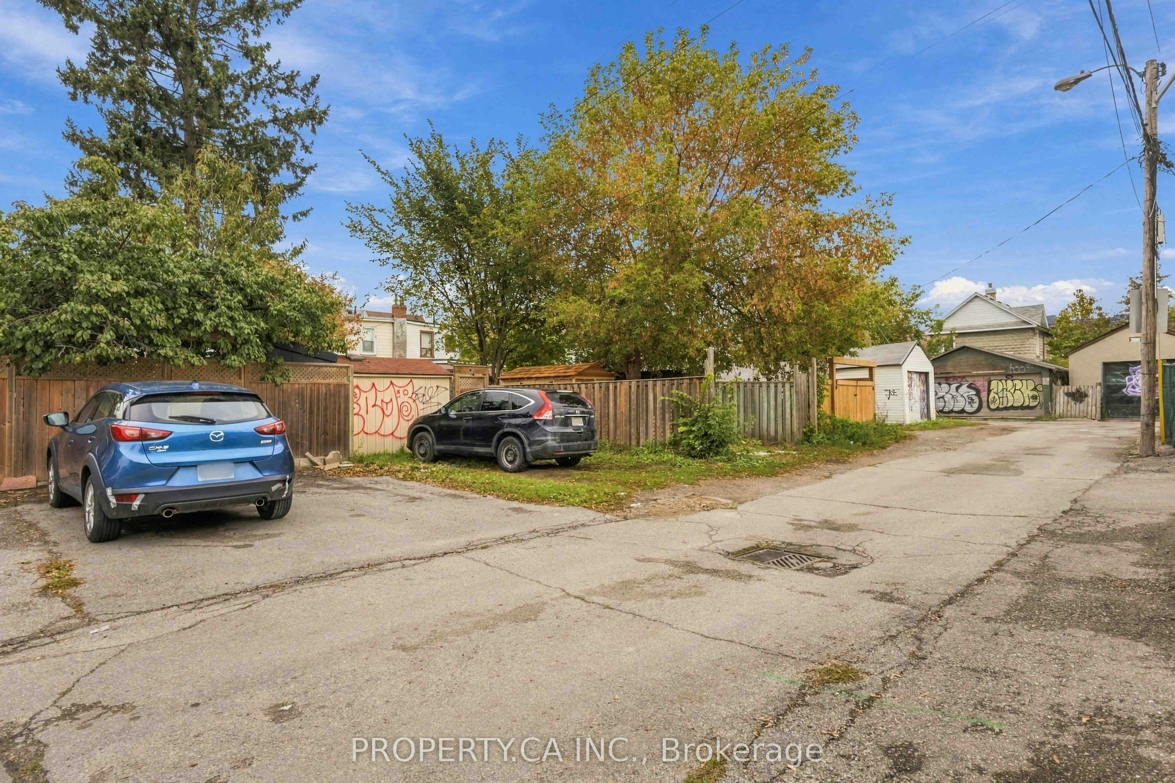Bsmt-175 Coleman Avenue, Toronto, ON, M4C 1P9 - 29