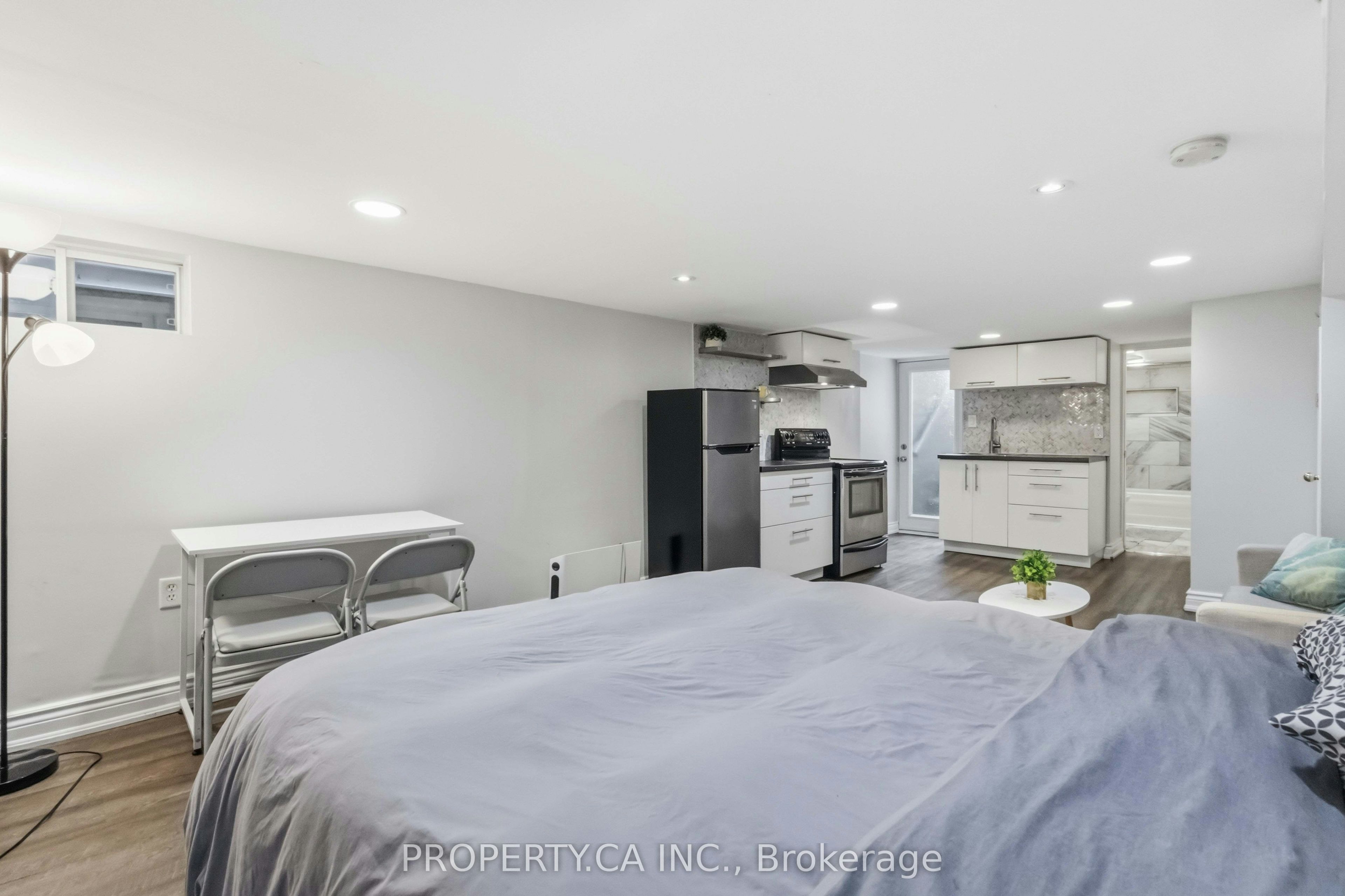 Bsmt-175 Coleman Avenue, Toronto, ON, M4C 1P9 - 19