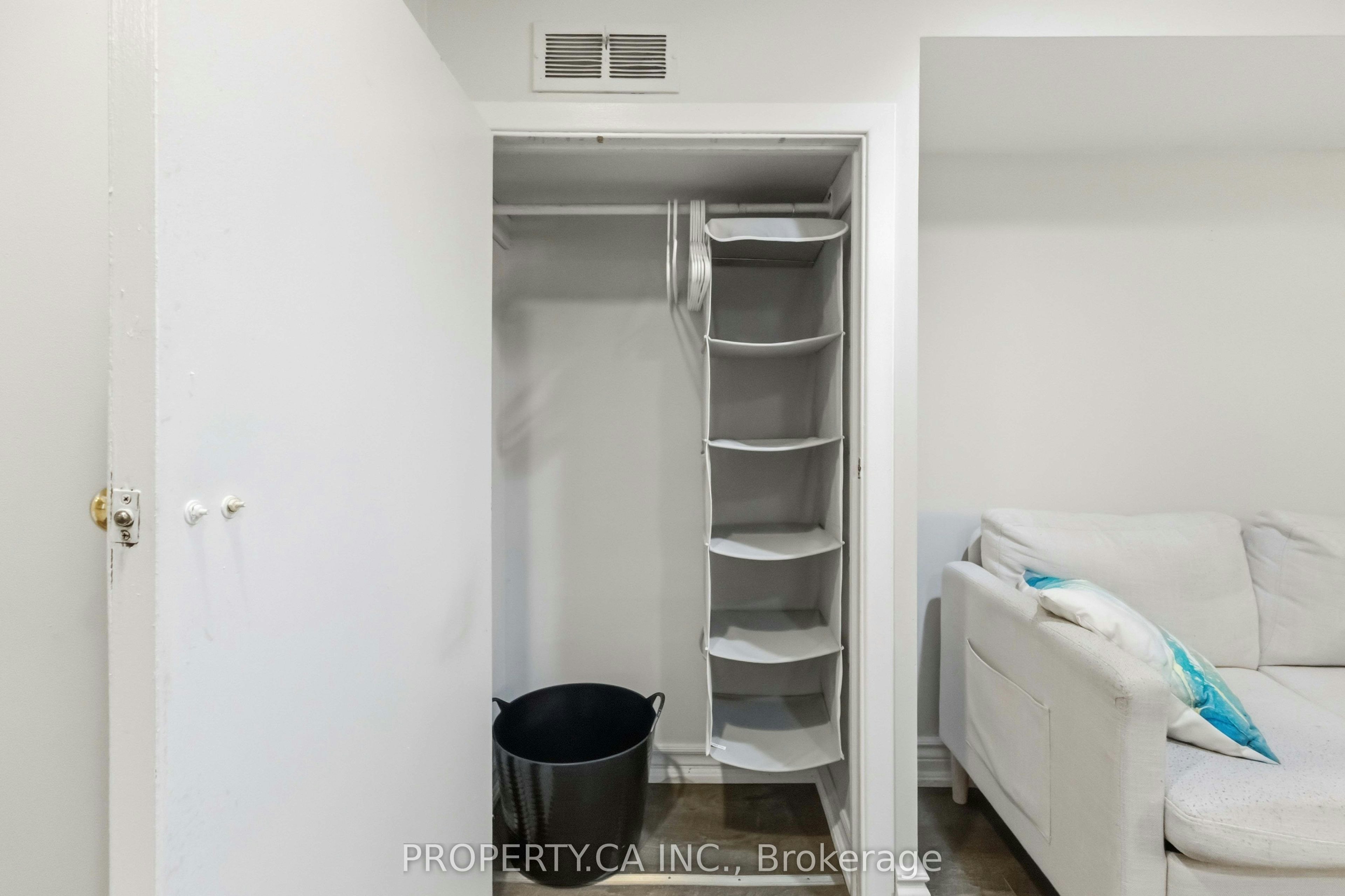 Bsmt-175 Coleman Avenue, Toronto, ON, M4C 1P9 - 22