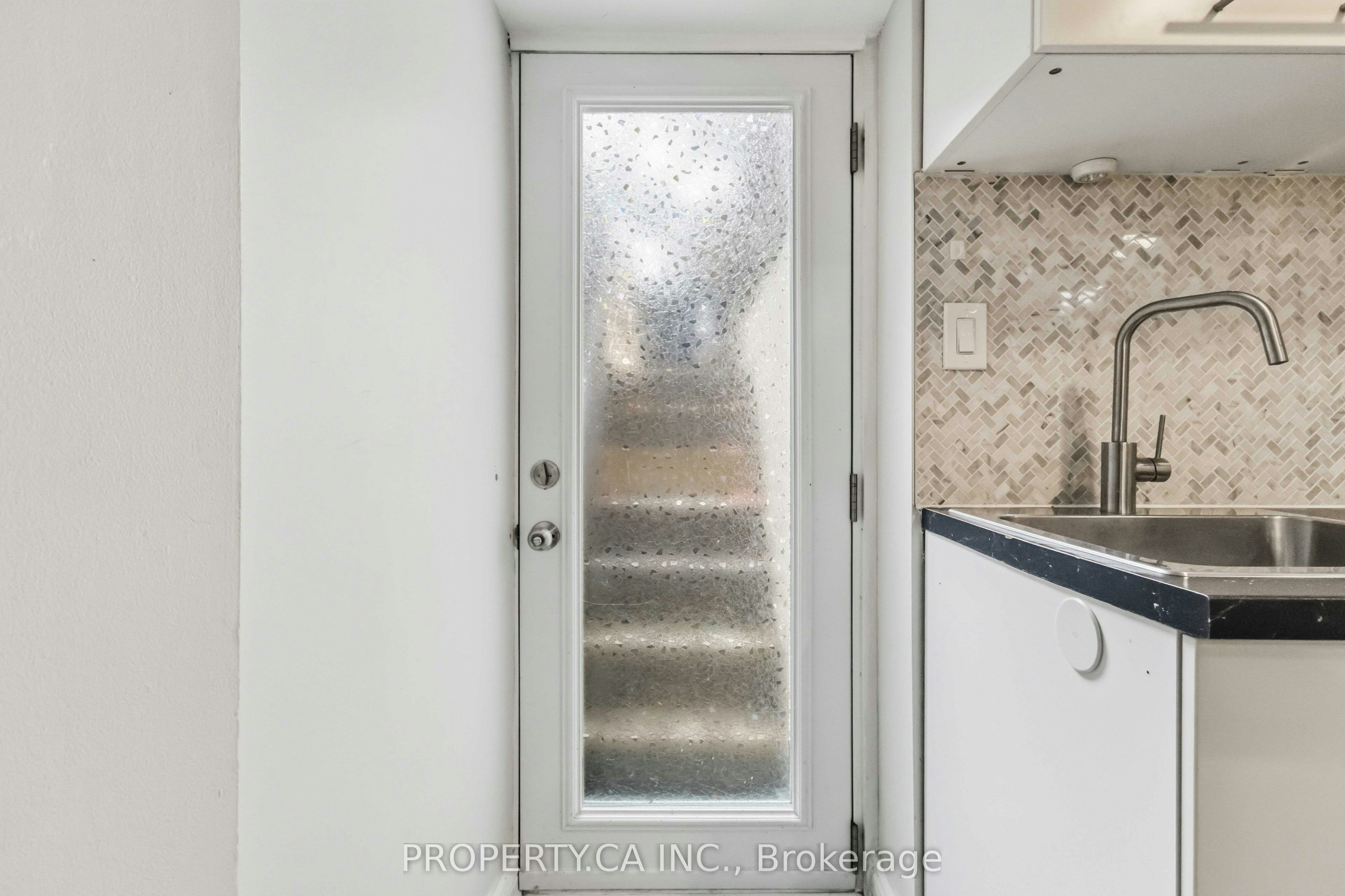 Bsmt-175 Coleman Avenue, Toronto, ON, M4C 1P9 - 3