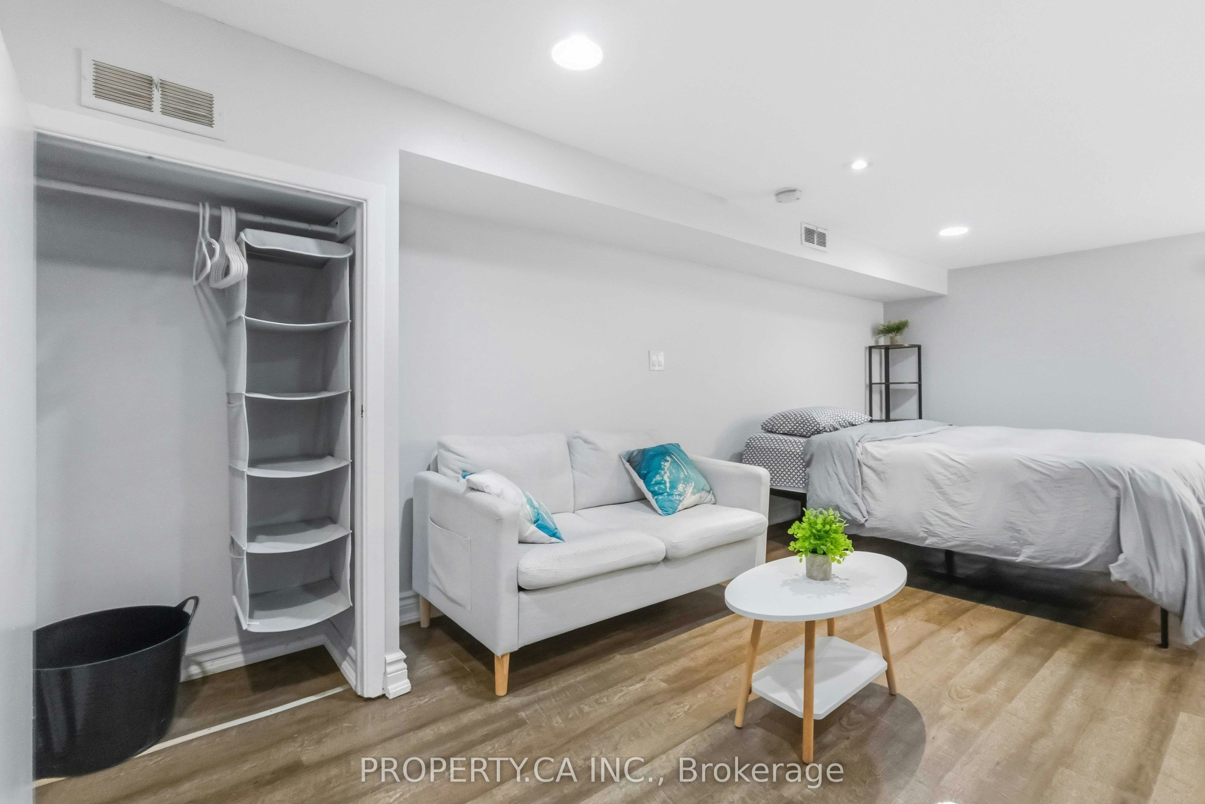 Bsmt-175 Coleman Avenue, Toronto, ON, M4C 1P9 - 21