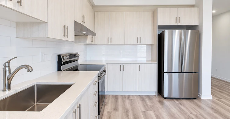 227 Monarch Avenue, Ajax, ON, L1S 7M3 - 8