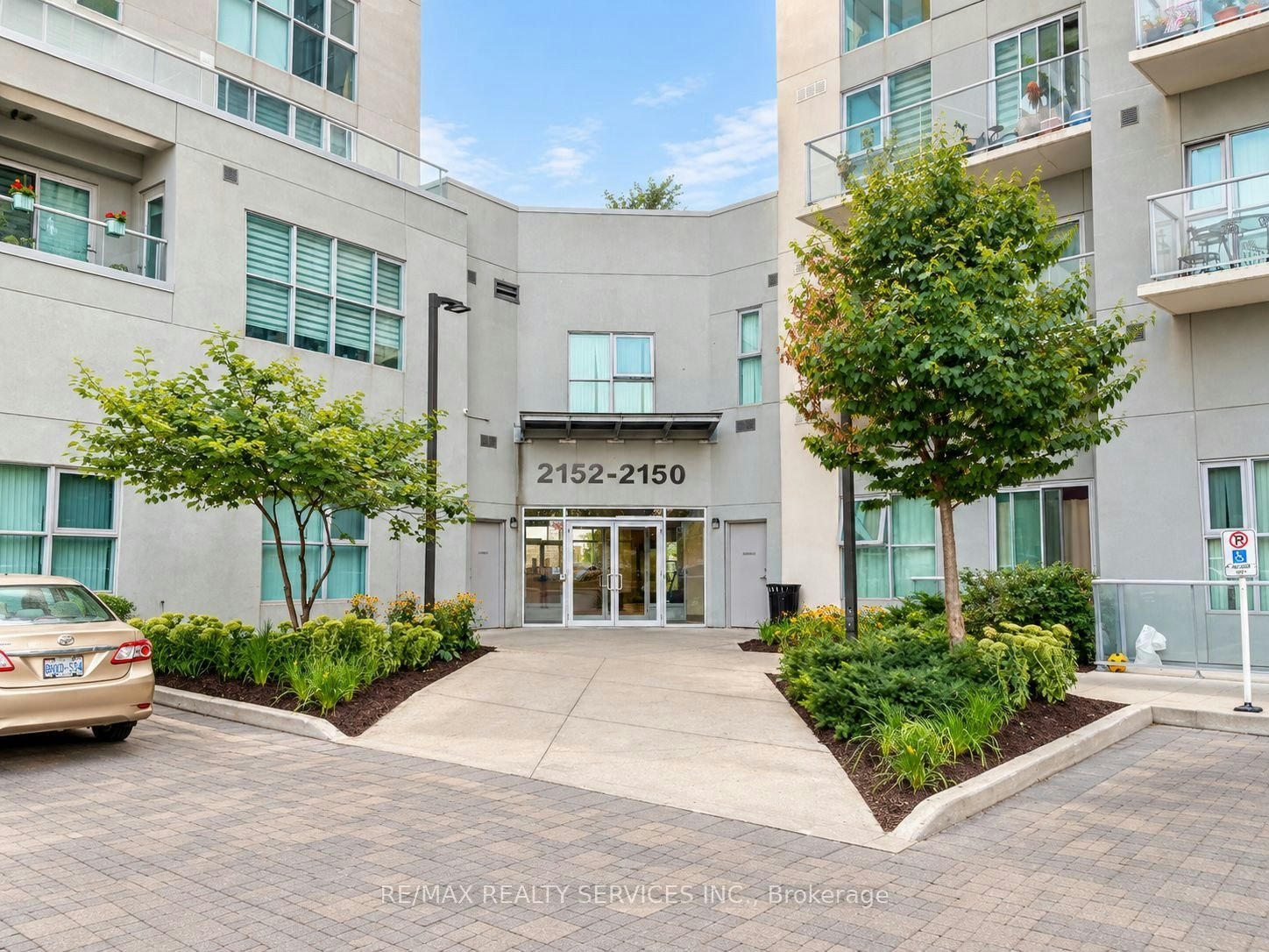 1806-2150 Lawrence Avenue E, Toronto, ON, M1R 3A7 - 3