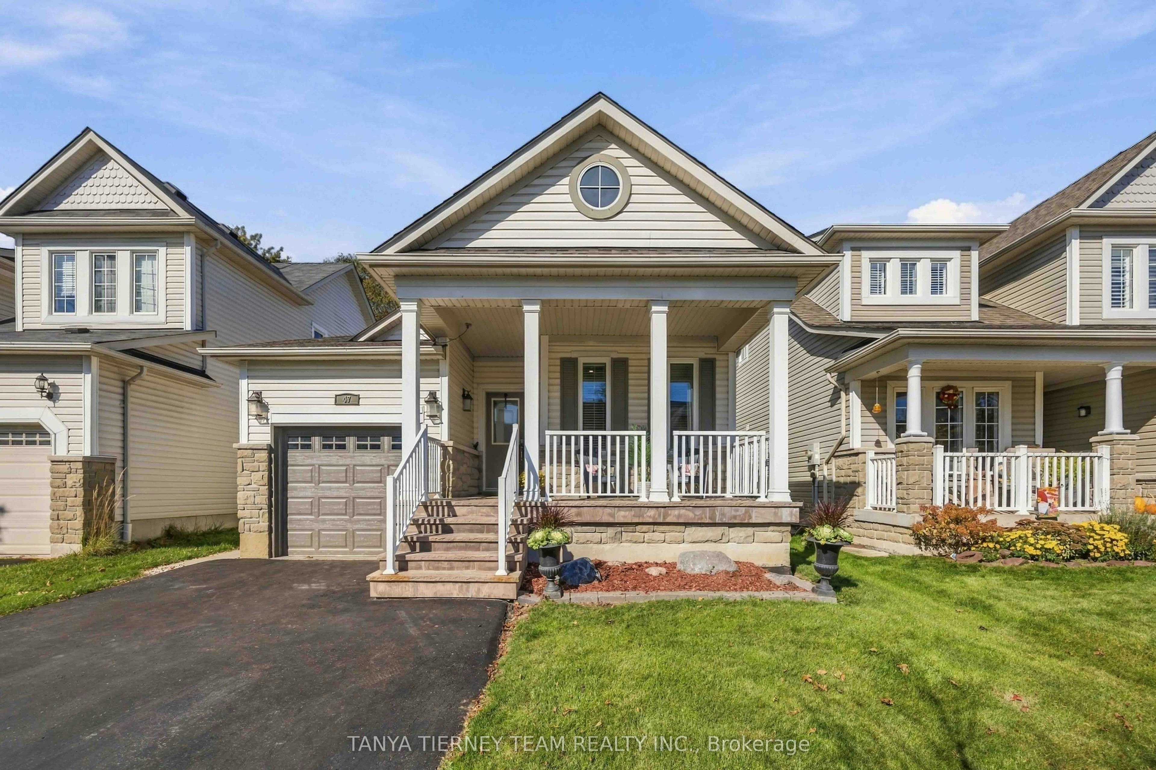 47 Mikayla Crescent, Whitby, ON, L1M 2J1