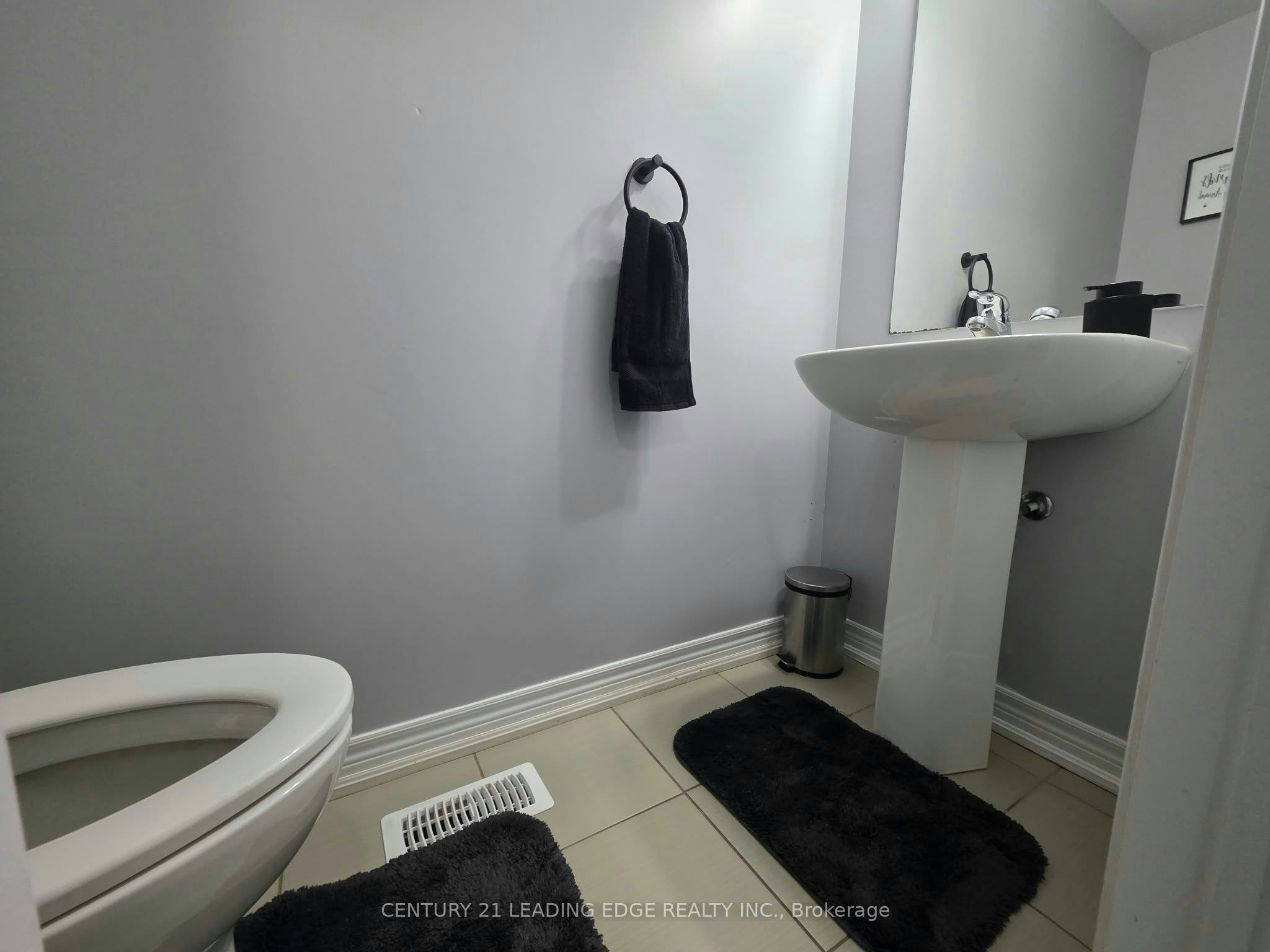 57 Great Gabe Crescent, Oshawa, ON, L1L 0G6 - 4
