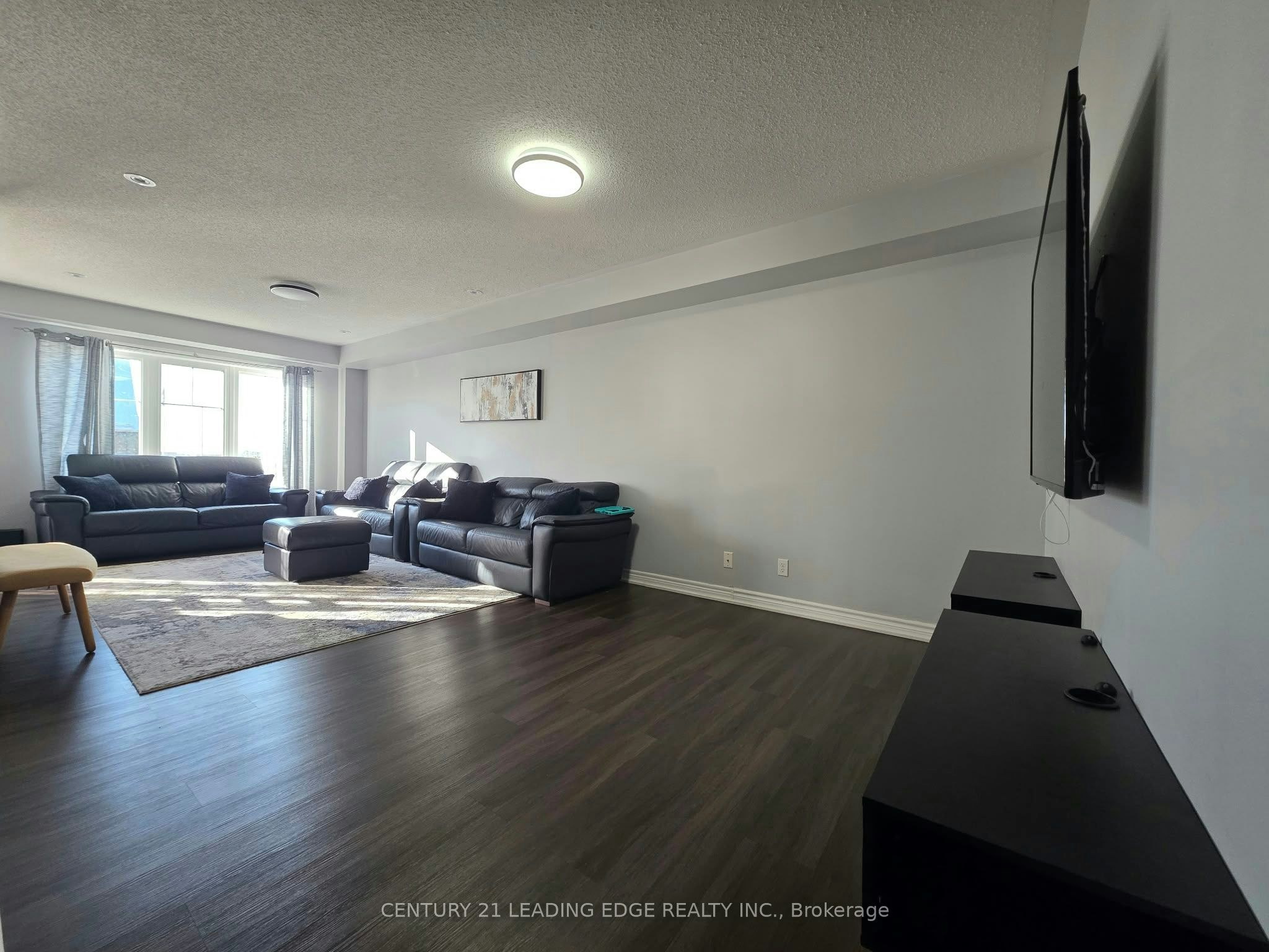 57 Great Gabe Crescent, Oshawa, ON, L1L 0G6 - 5