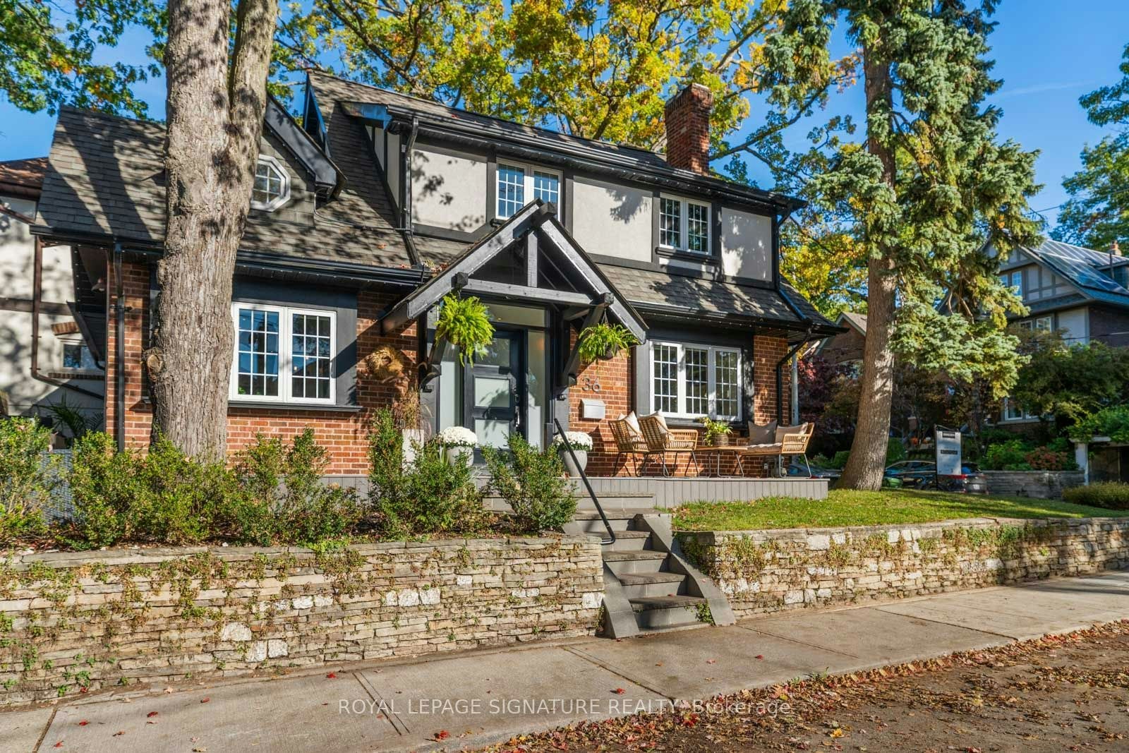 36 Duart Park Road, Toronto, ON, M4E 1J2