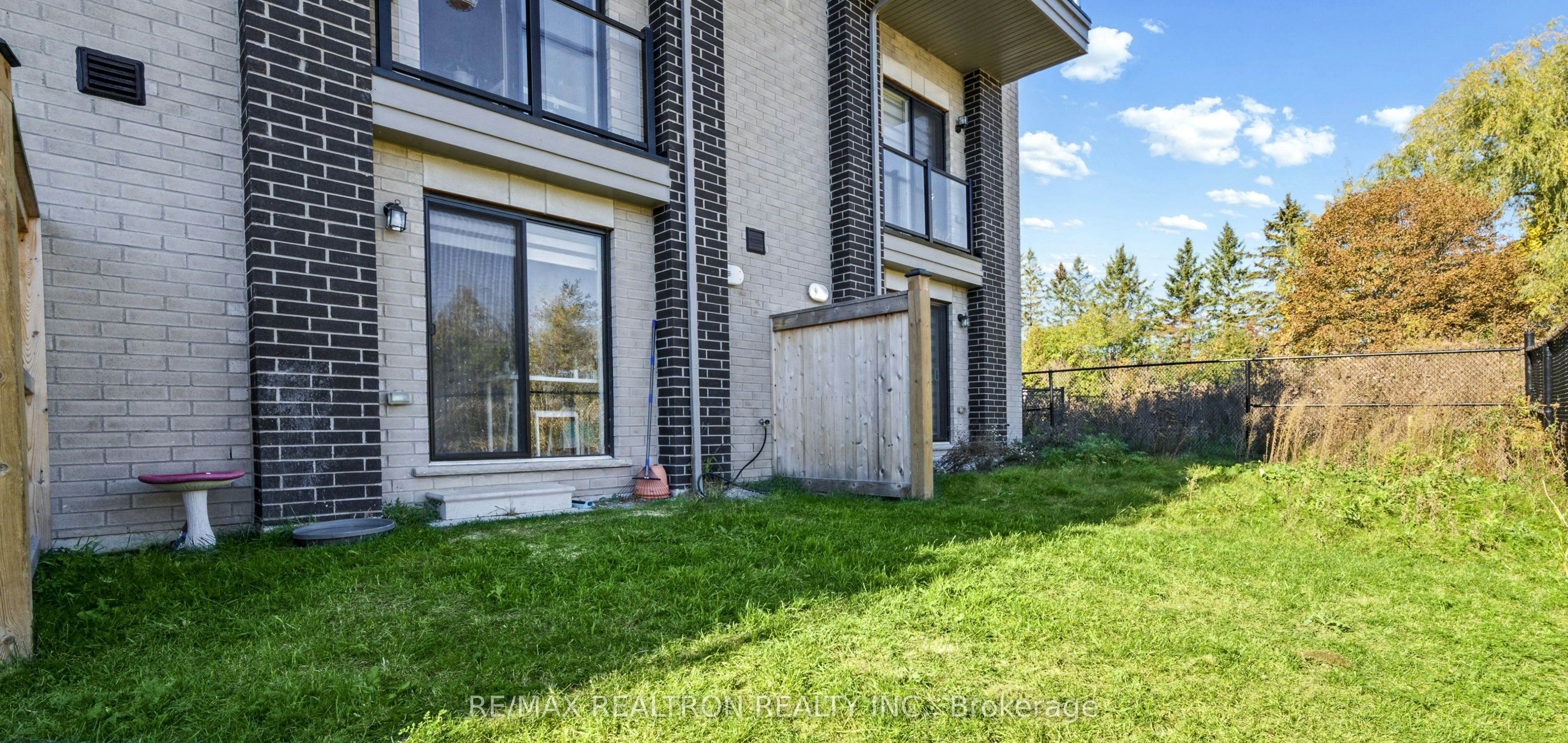 69 Emmas Way, Whitby, ON, L1R 3K4 - 29