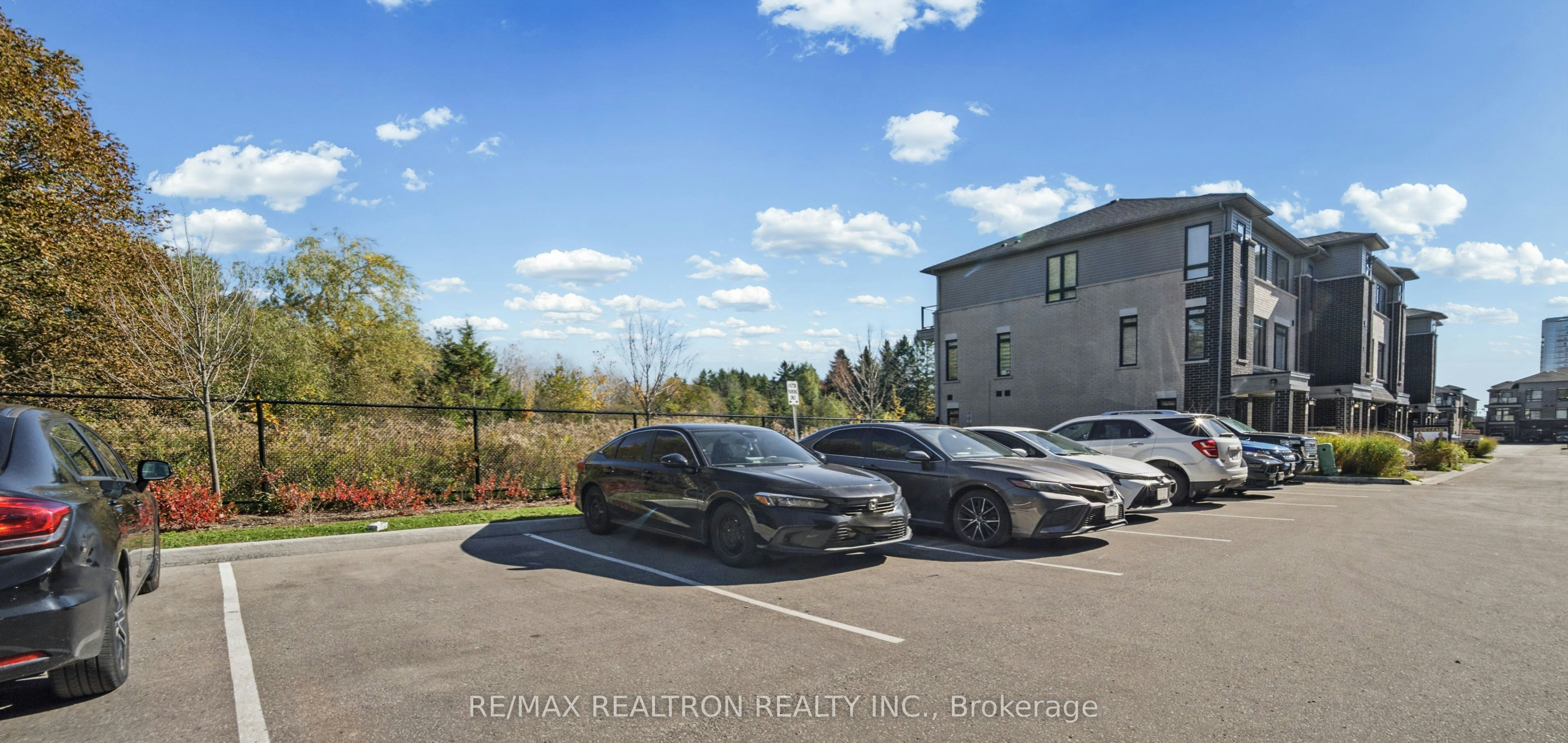 69 Emmas Way, Whitby, ON, L1R 3K4 - 30