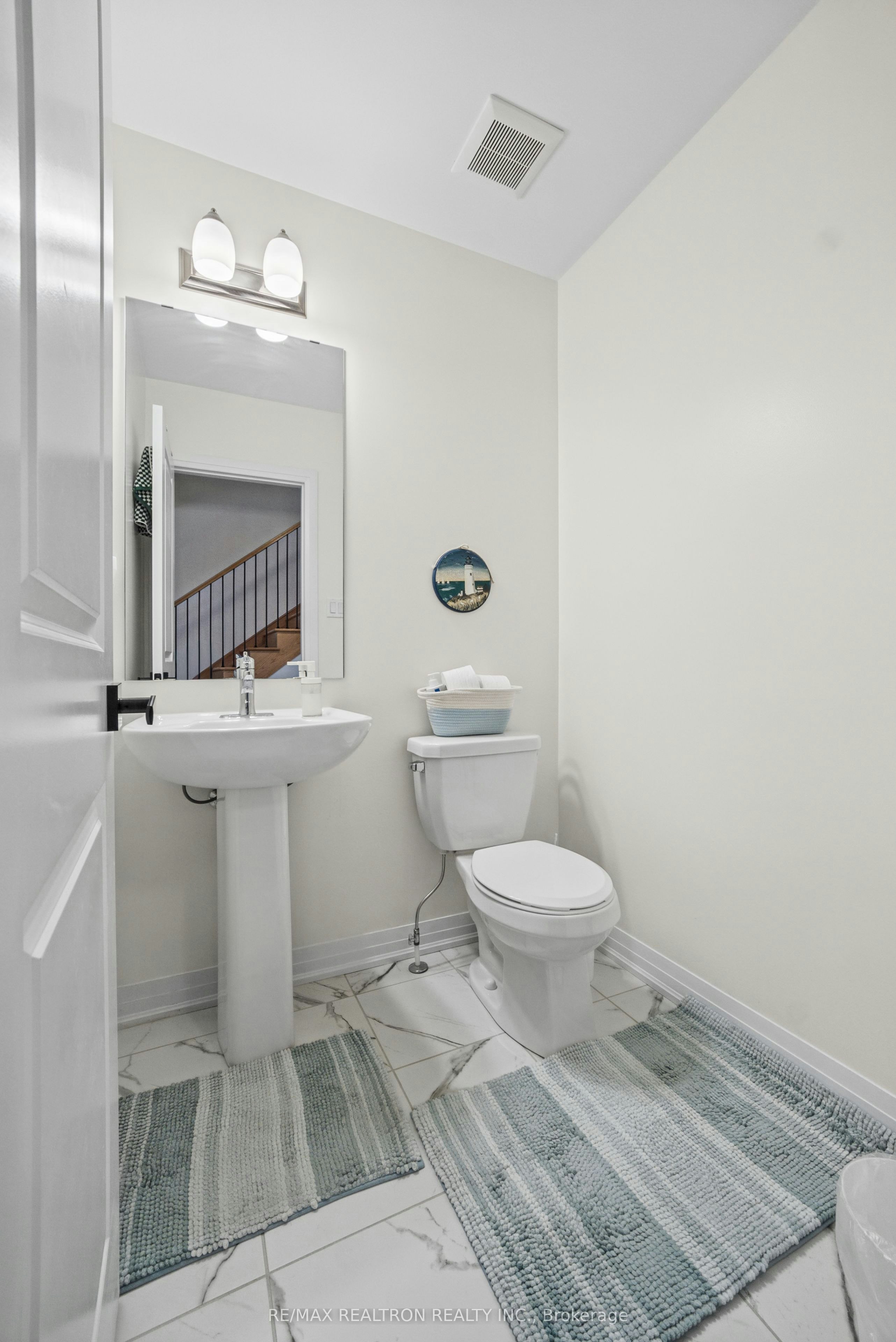 69 Emmas Way, Whitby, ON, L1R 3K4 - 13
