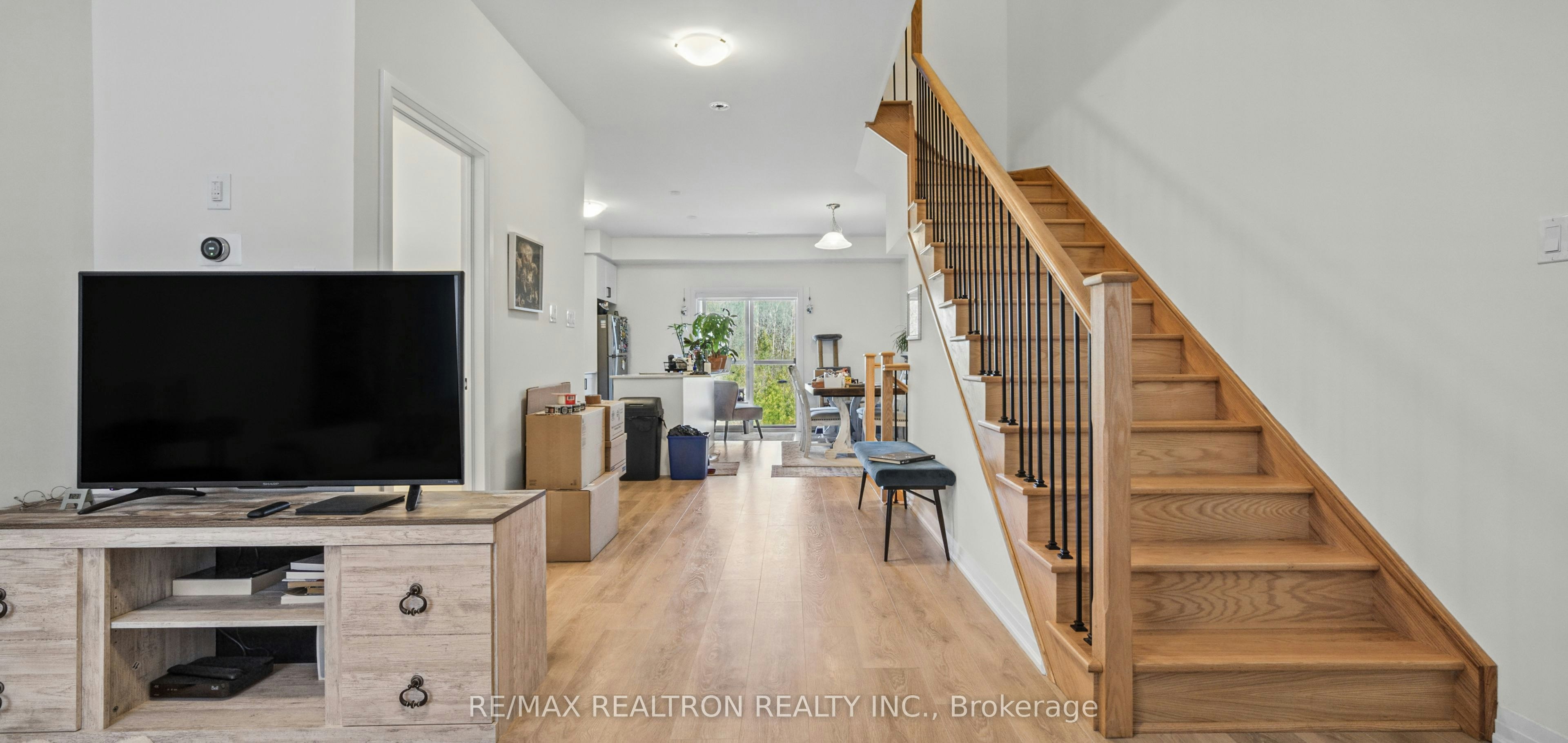 69 Emmas Way, Whitby, ON, L1R 3K4 - 12