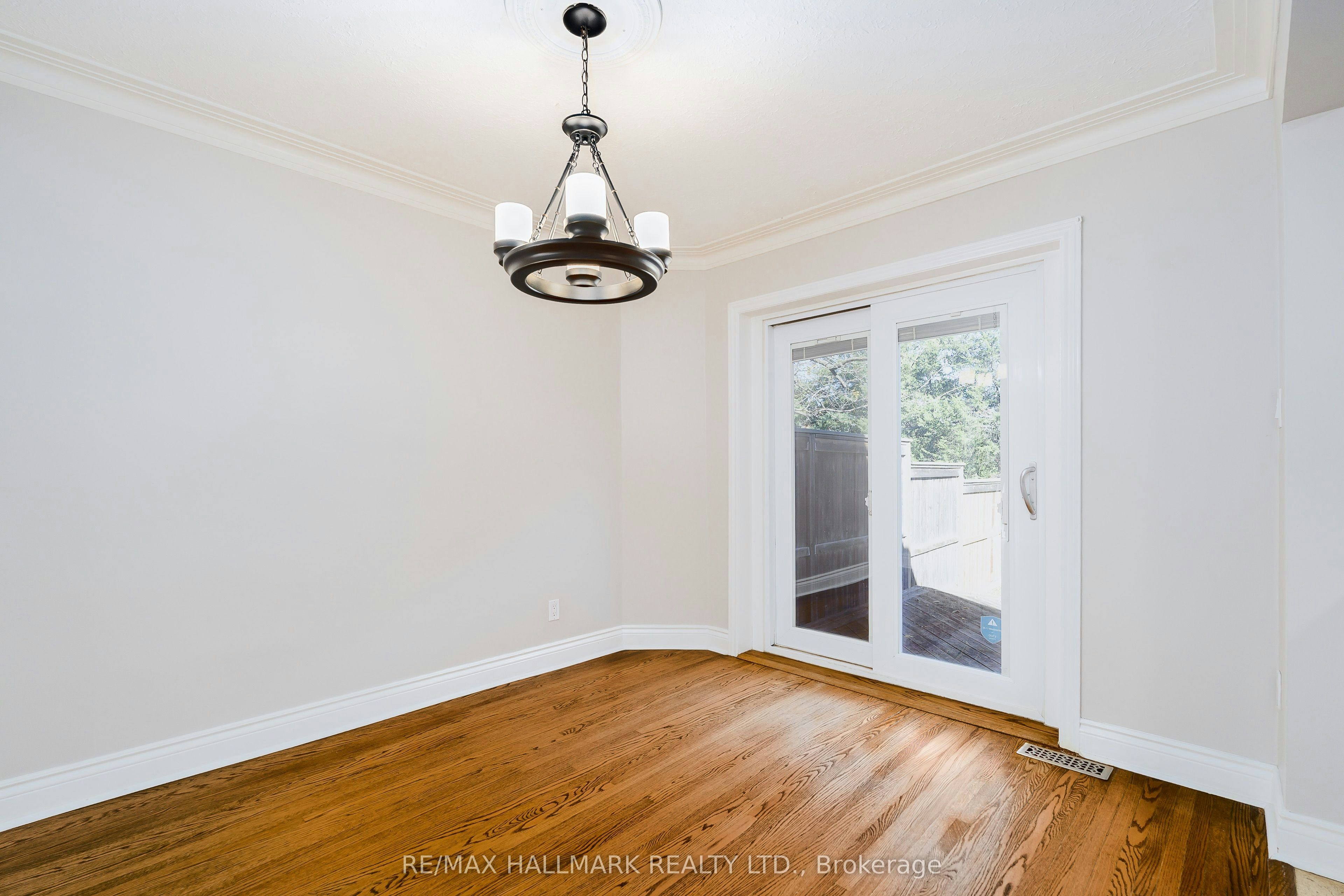 97 Atlee Avenue, Toronto, ON, M1N 3X5 - 4