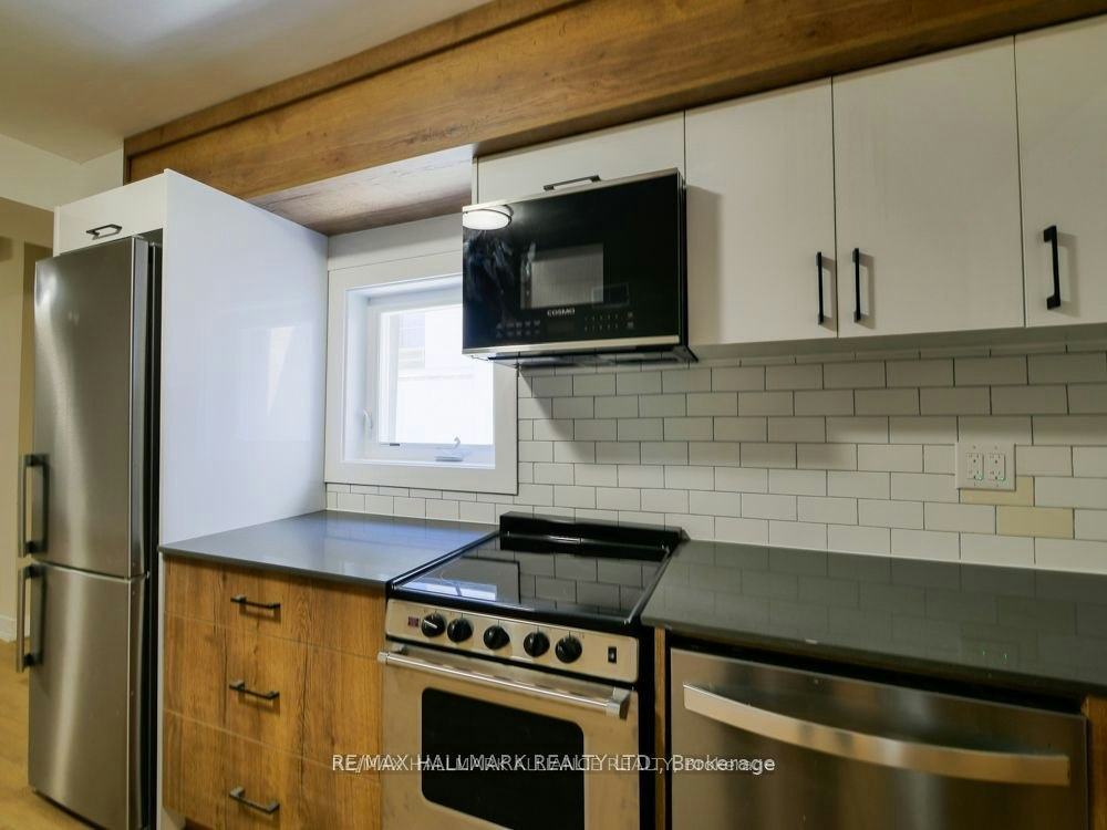 202-628 Danforth Avenue, Toronto, ON, M4K 1R3 - 5