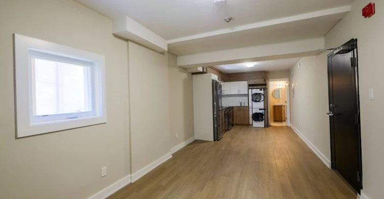 202-628 Danforth Avenue, Toronto, ON, M4K 1R3 - 12