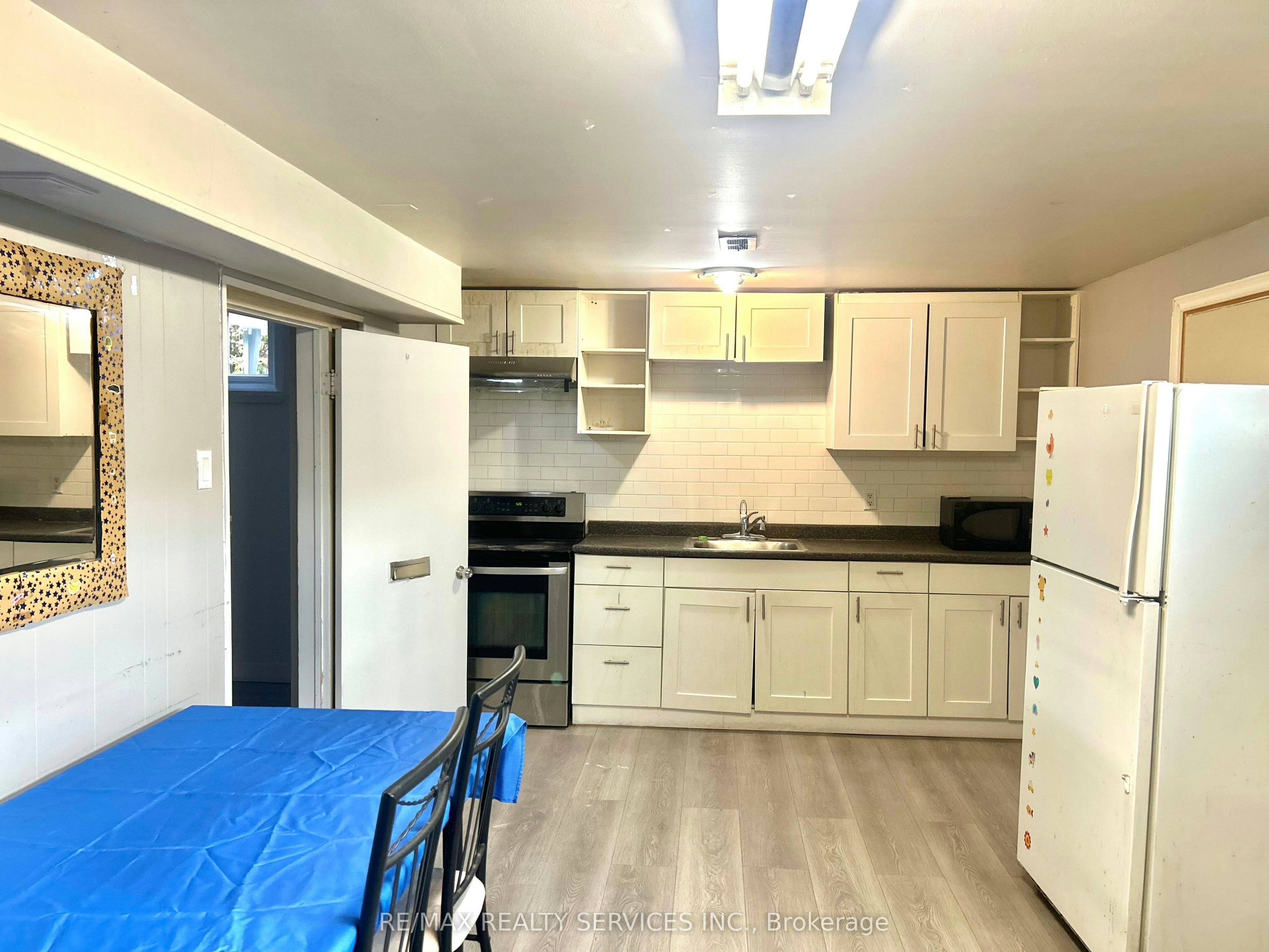139 Bellamy Road N, Toronto, ON, M1J 2L3 - 2