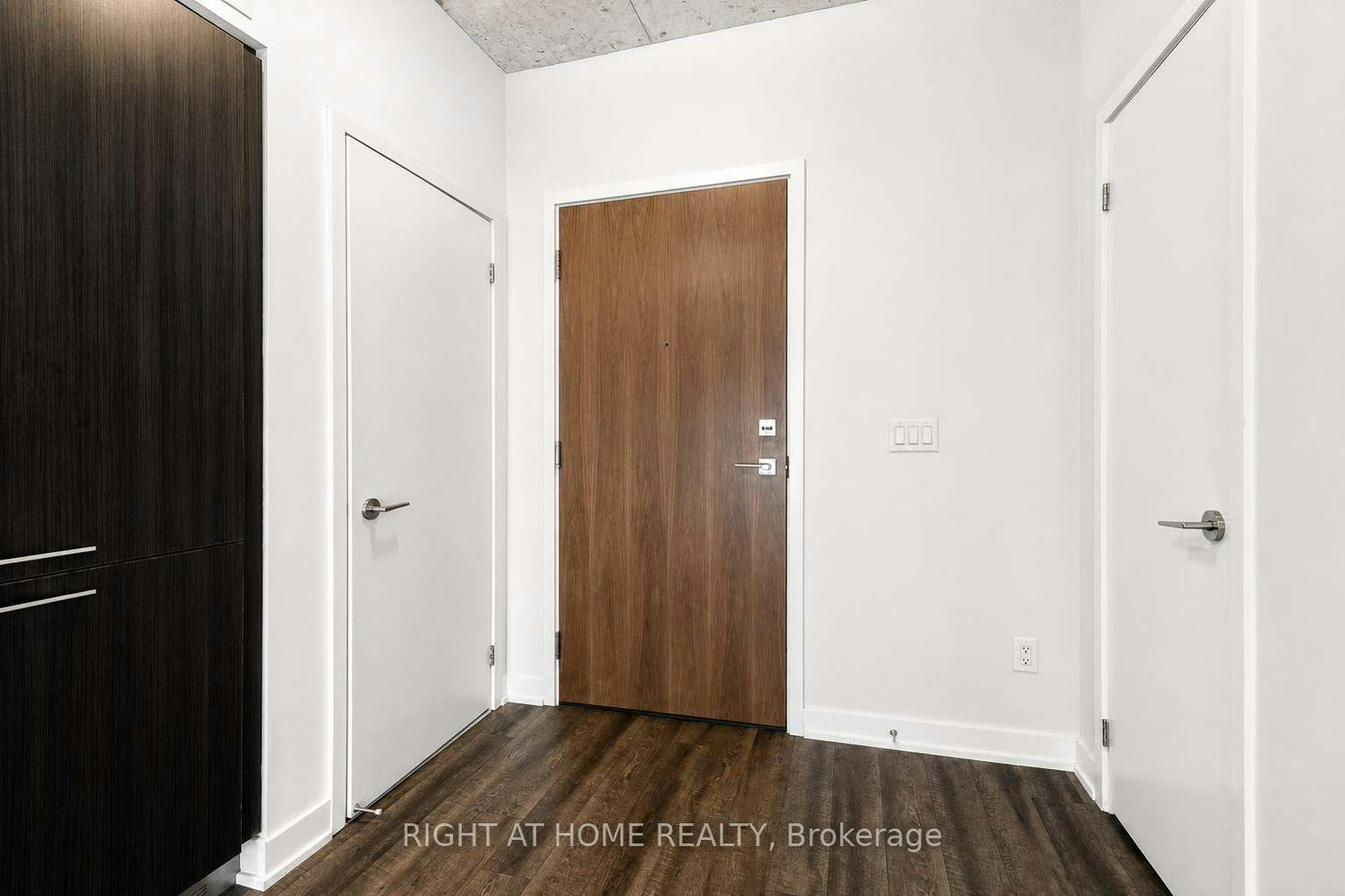 903-45 Baseball Place, Toronto, ON, M4M 0H1 - 5