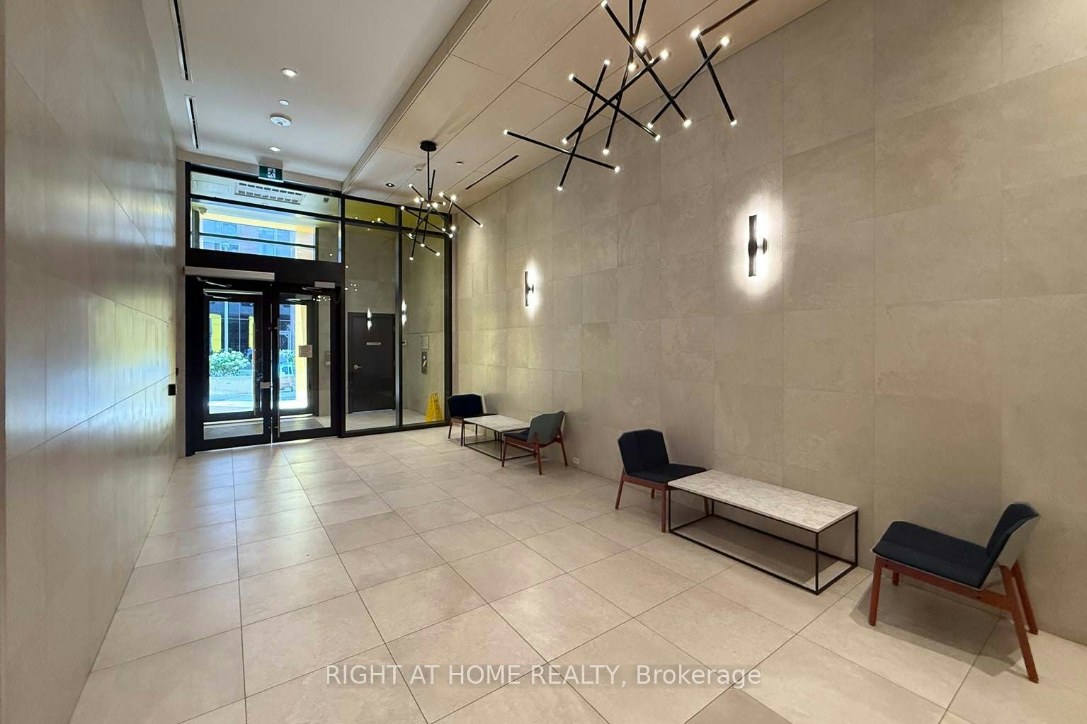 903-45 Baseball Place, Toronto, ON, M4M 0H1 - 17