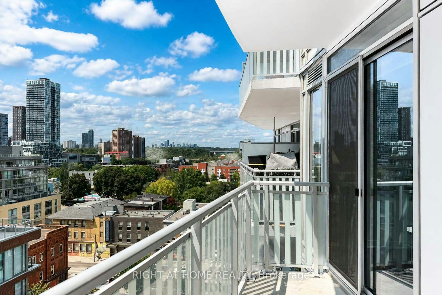 903-45 Baseball Place, Toronto, ON, M4M 0H1 - 15