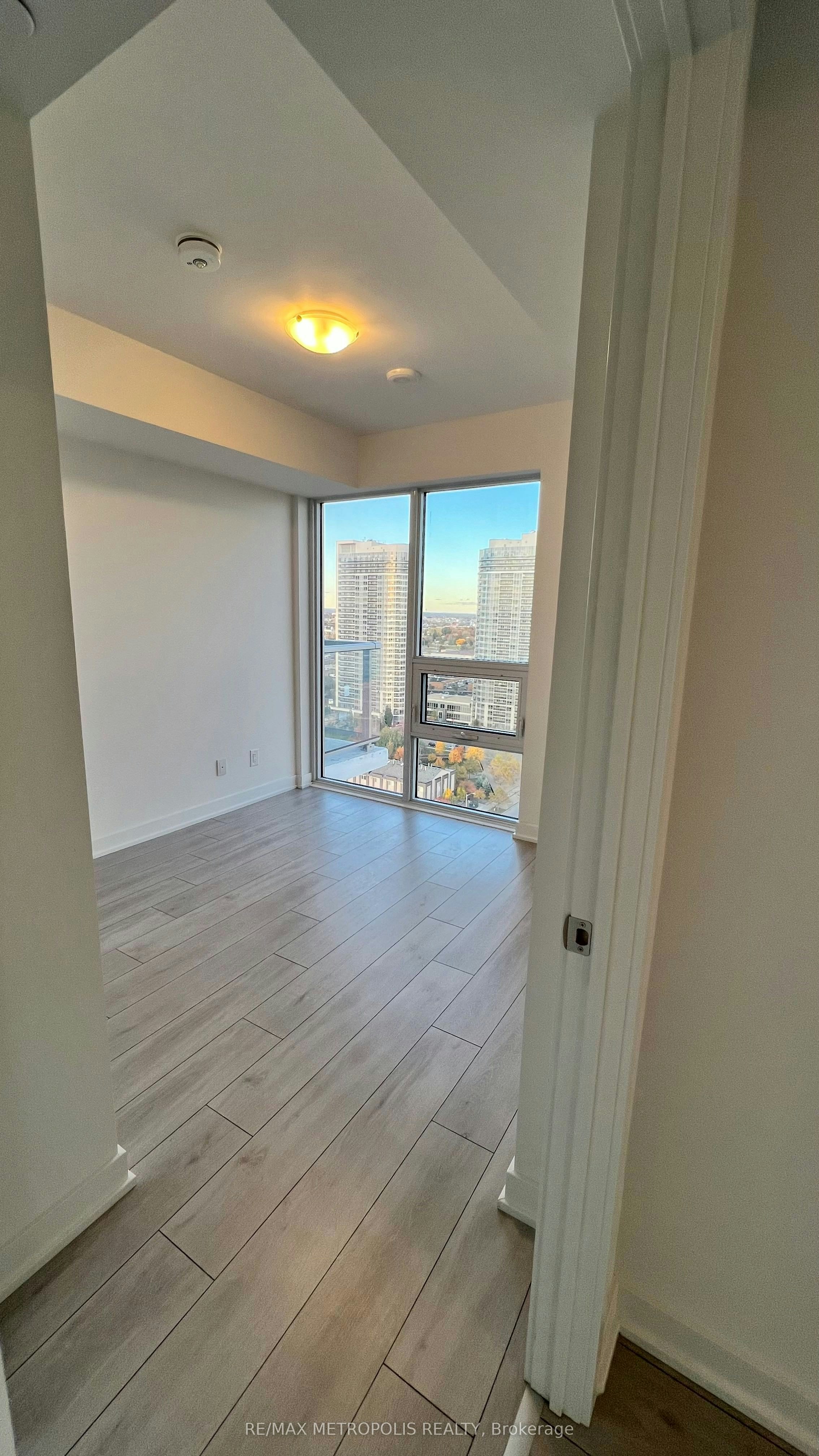 2109-2033 Kennedy Road, Toronto, ON, M1T 0B9 - 5
